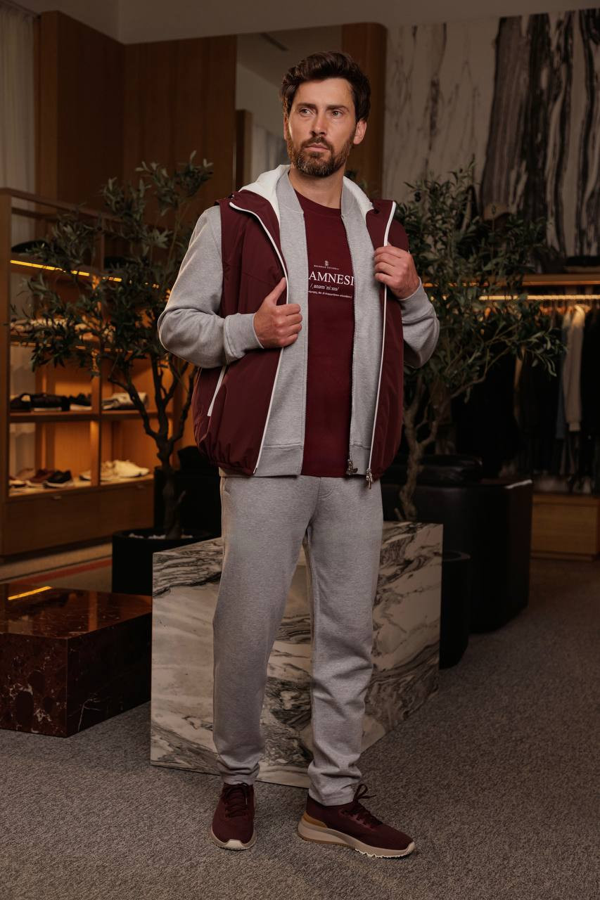 Burgundy T-shirt with a print Brunello Cucinelli
Burgundy T-shirt with a print Brunello Cucinelli