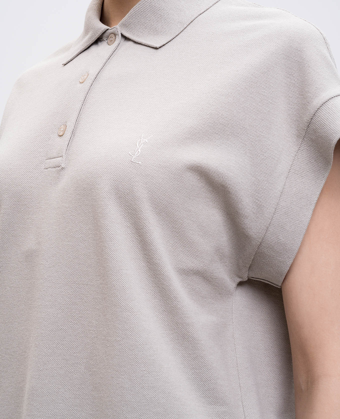 Grey polo shirt with embroidered monogram logo Saint Laurent
Grey polo shirt with embroidered monogram logo Saint Laurent