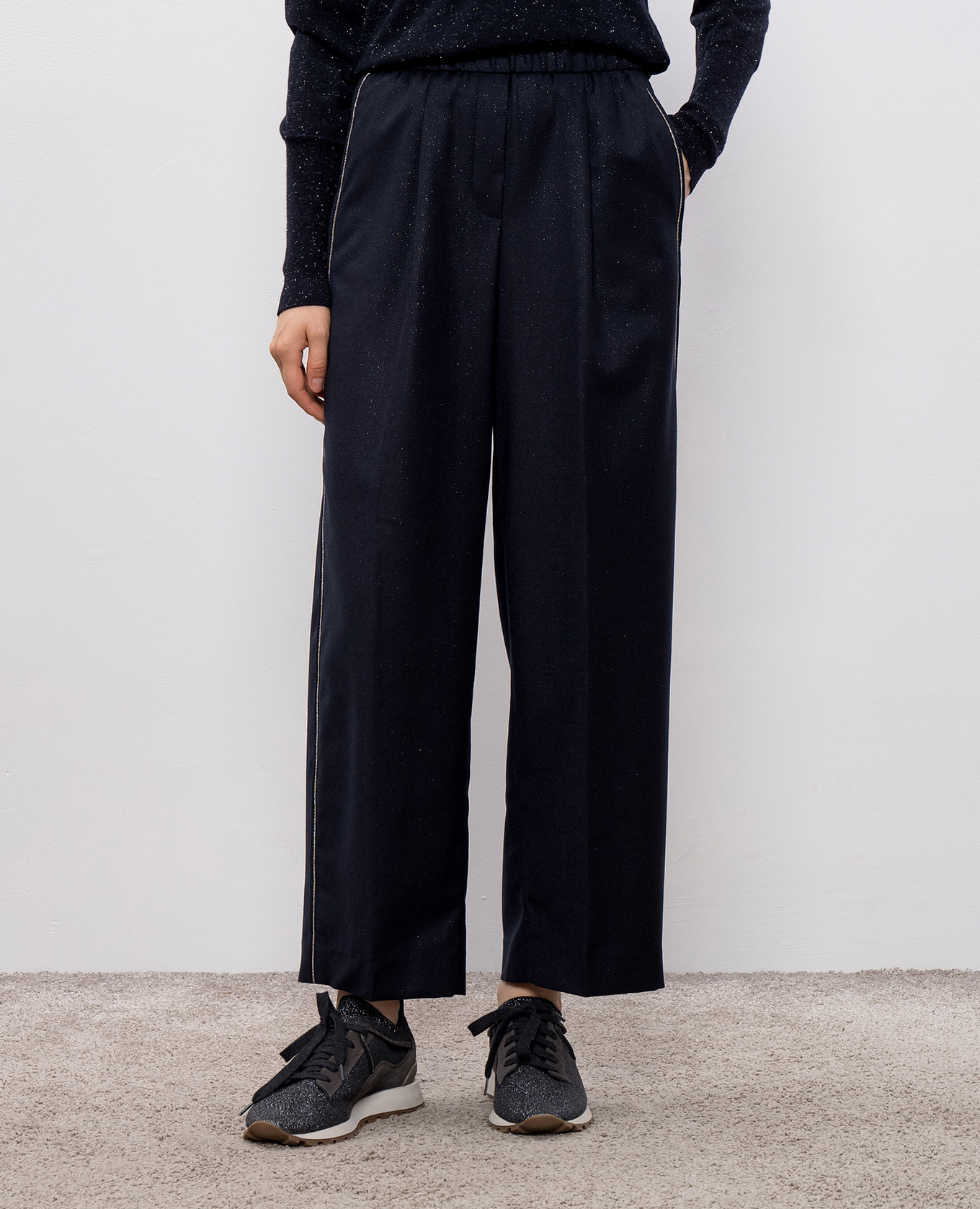 Blue wool pants with lurex Peserico
Blue wool pants with lurex Peserico
