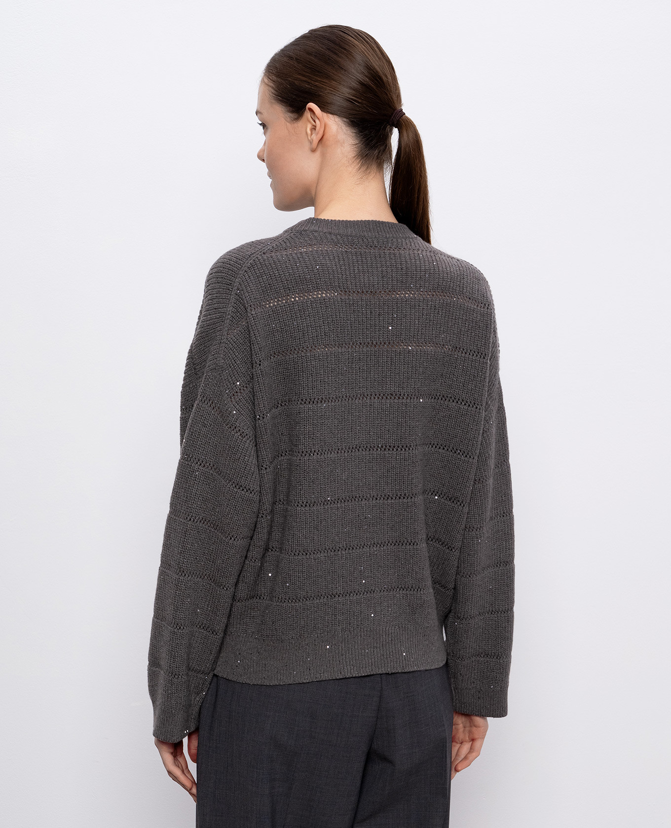 Gray cashmere and wool sweater with sequins Brunello Cucinelli, Grey
Gray cashmere and wool sweater with sequins Brunello Cucinelli, Grey