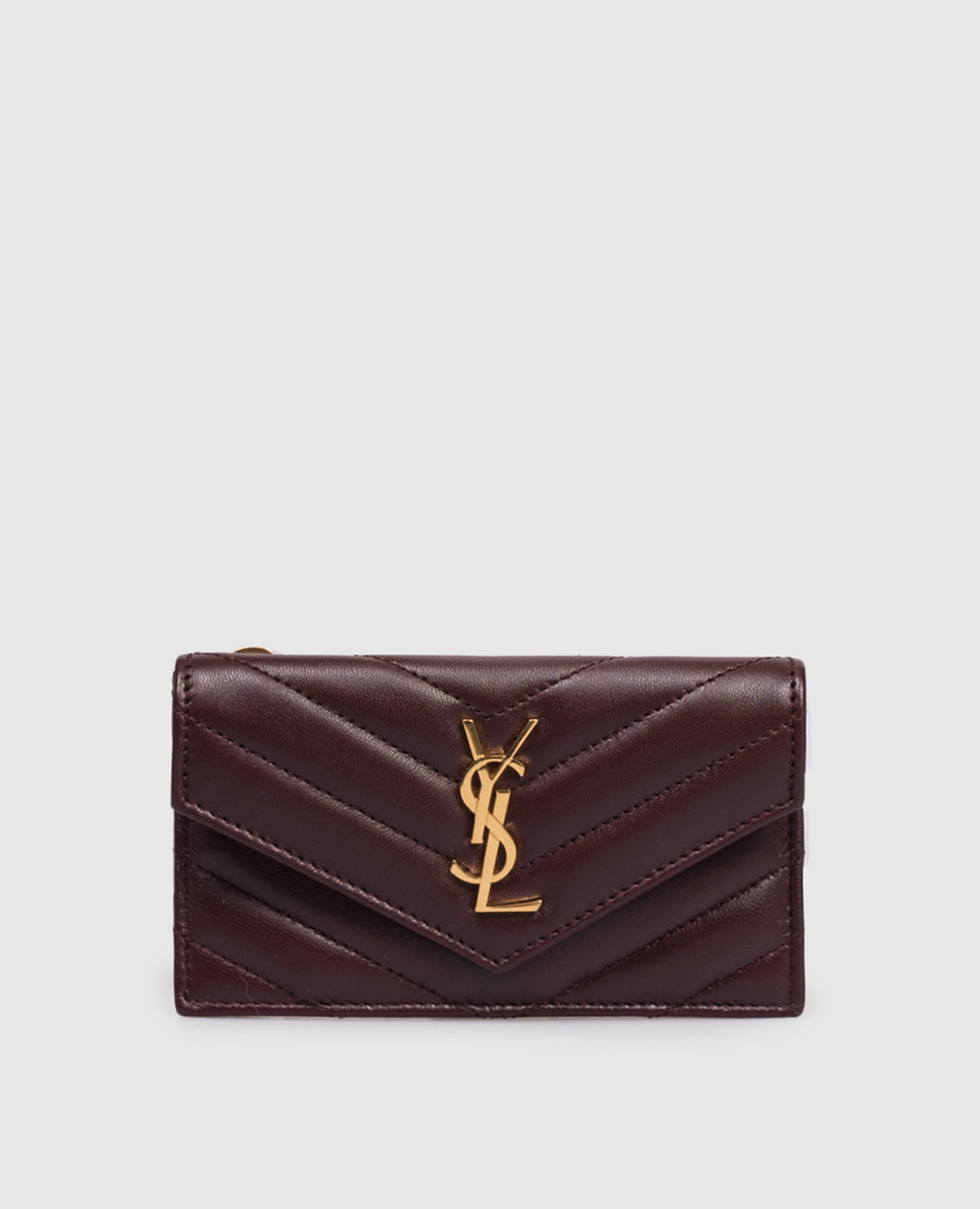 Burgundy leather cardholder CASSANDRE Saint Laurent
Burgundy leather cardholder CASSANDRE Saint Laurent