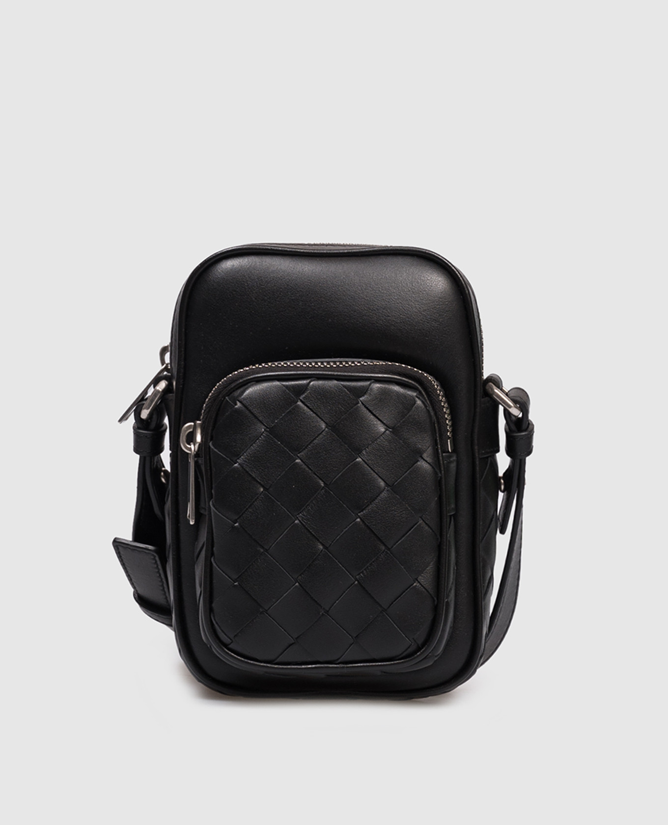 Black leather bag with weaving Bottega Veneta
Black leather bag with weaving Bottega Veneta