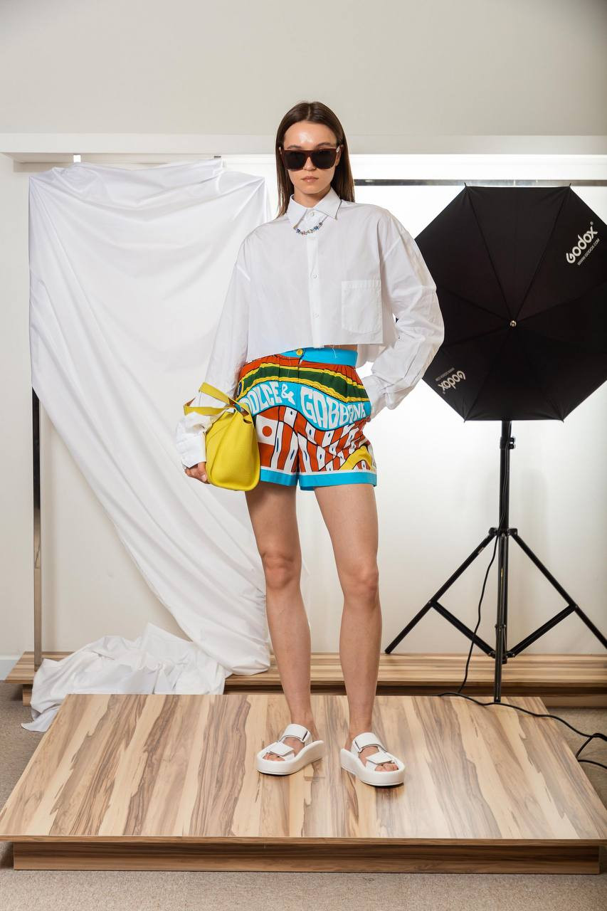 White blouse with logo Vetements
White blouse with logo Vetements