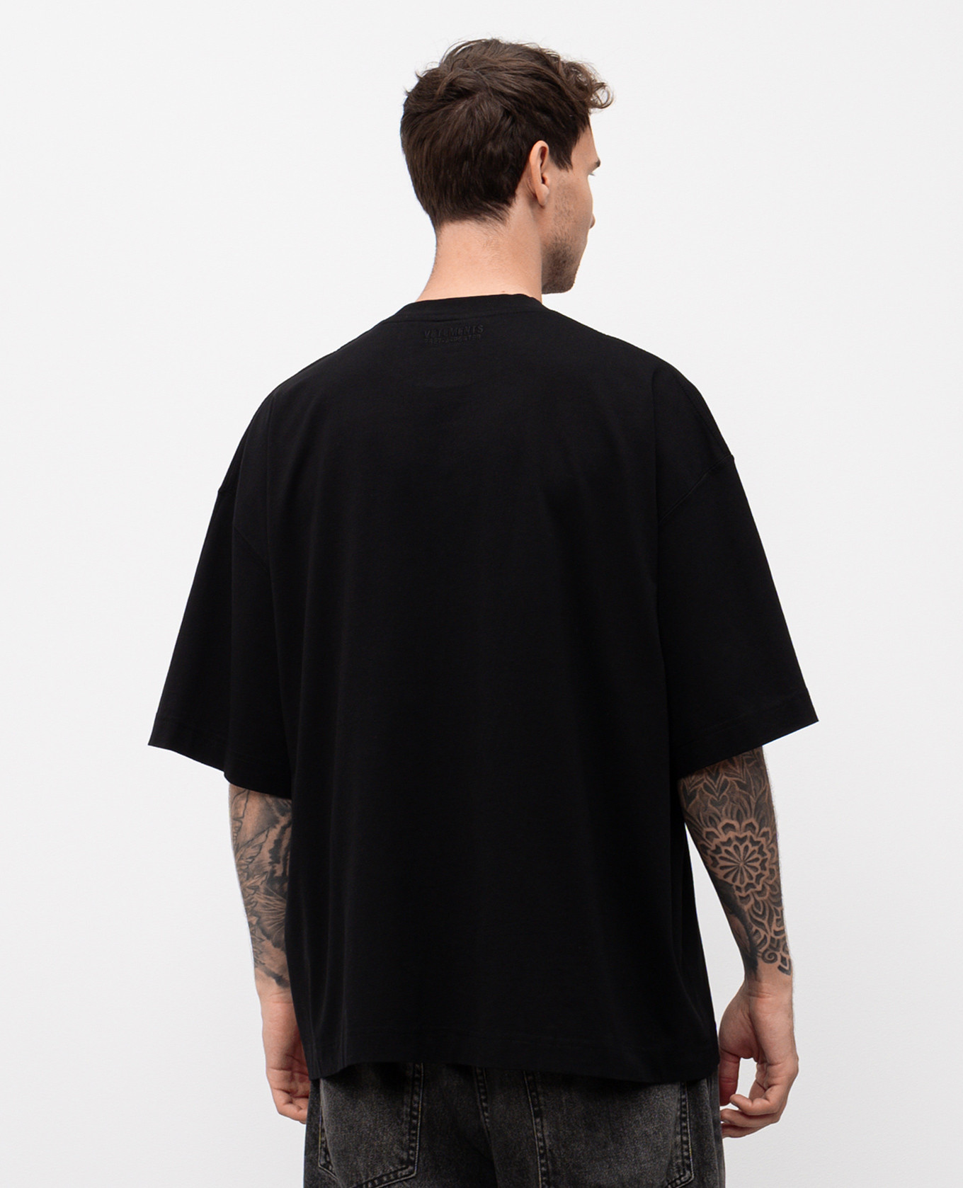 Black t-shirt with logo print Vetements
Black t-shirt with logo print Vetements