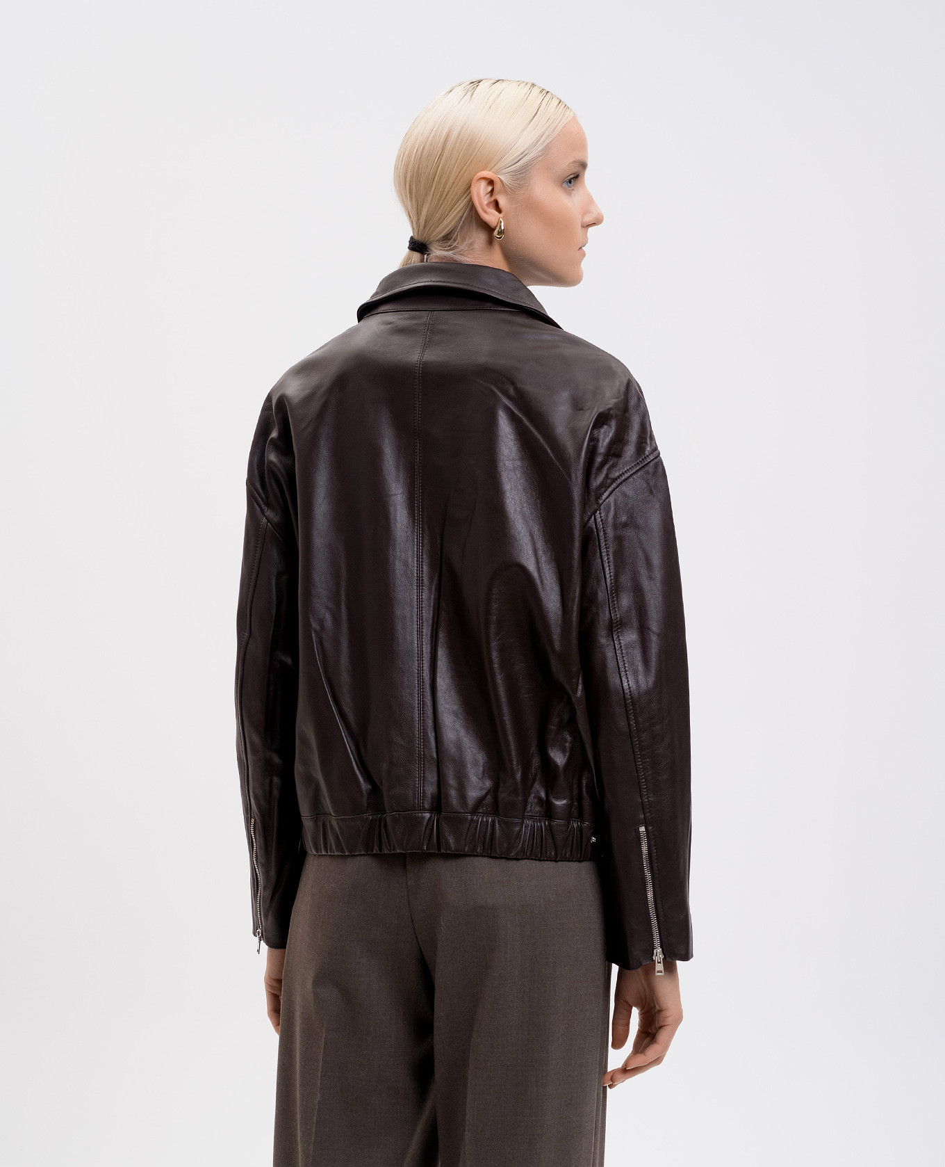 Brown leather jacket Yves Salomon
Brown leather jacket Yves Salomon