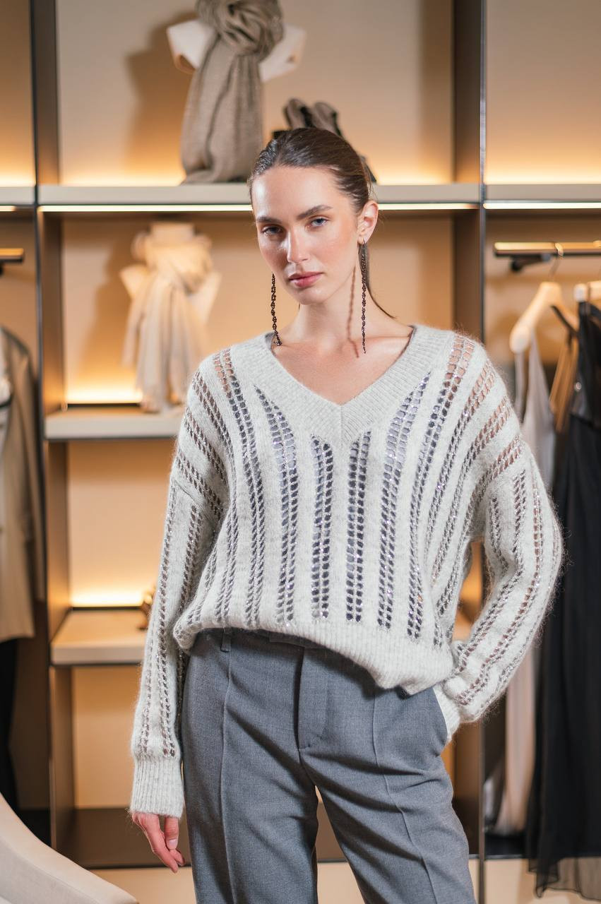 Gray openwork pullover made of wool with sequins Brunello Cucinelli, Grey
Gray openwork pullover made of wool with sequins Brunello Cucinelli, Grey