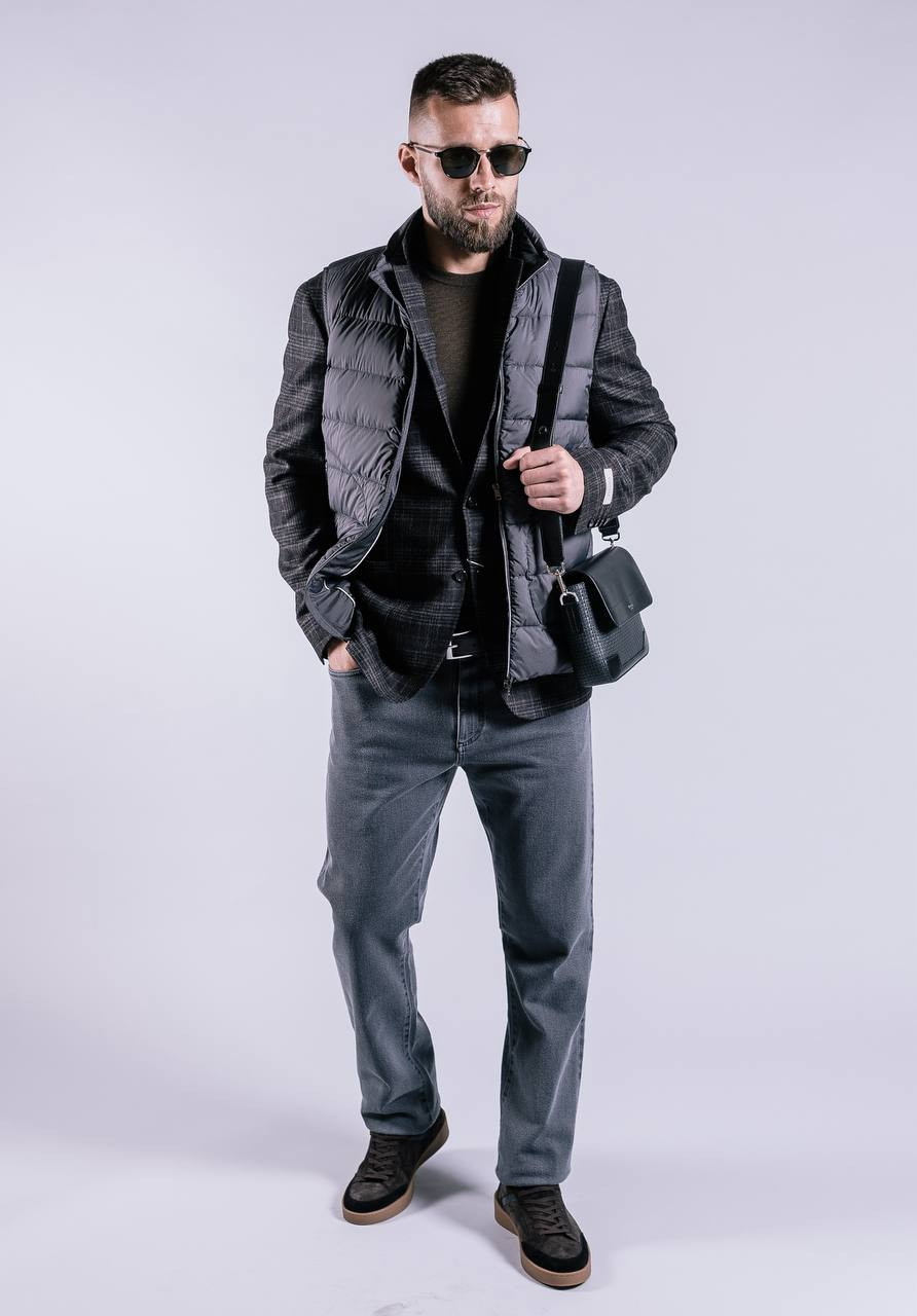 Brown cashmere and silk jumper Tom Ford
Brown cashmere and silk jumper Tom Ford