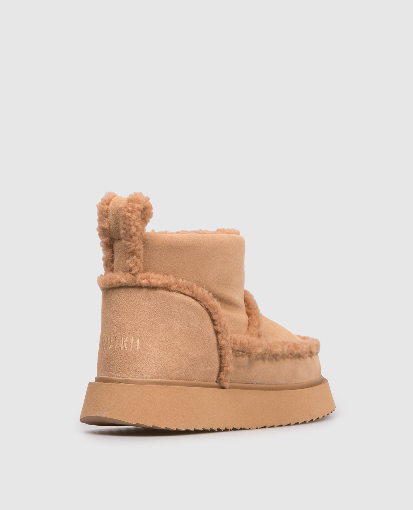 Beige suede uggs with fur Inuikii
Beige suede uggs with fur Inuikii