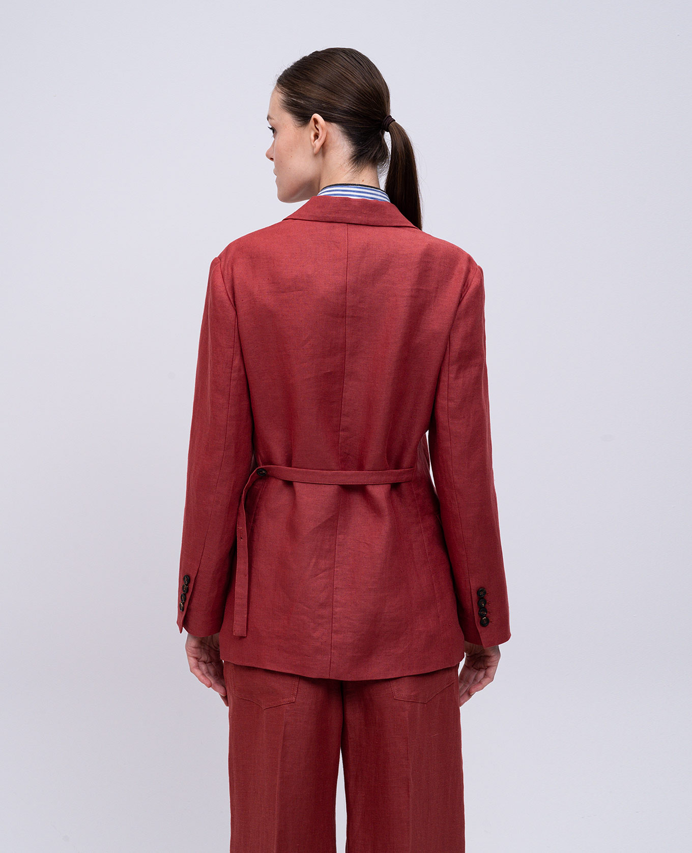 Red hemp and linen jacket Brunello Cucinelli
Red hemp and linen jacket Brunello Cucinelli