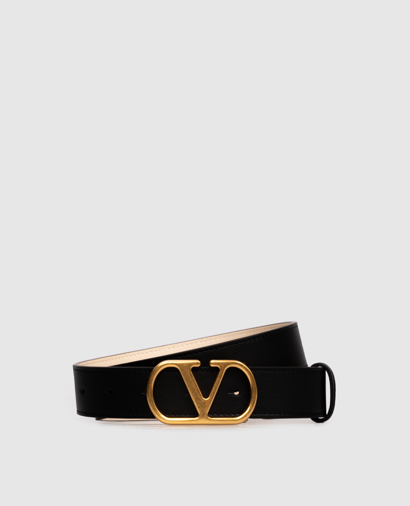 VLogo Signature Reversible Leather Belt Valentino, White
VLogo Signature Reversible Leather Belt Valentino, White