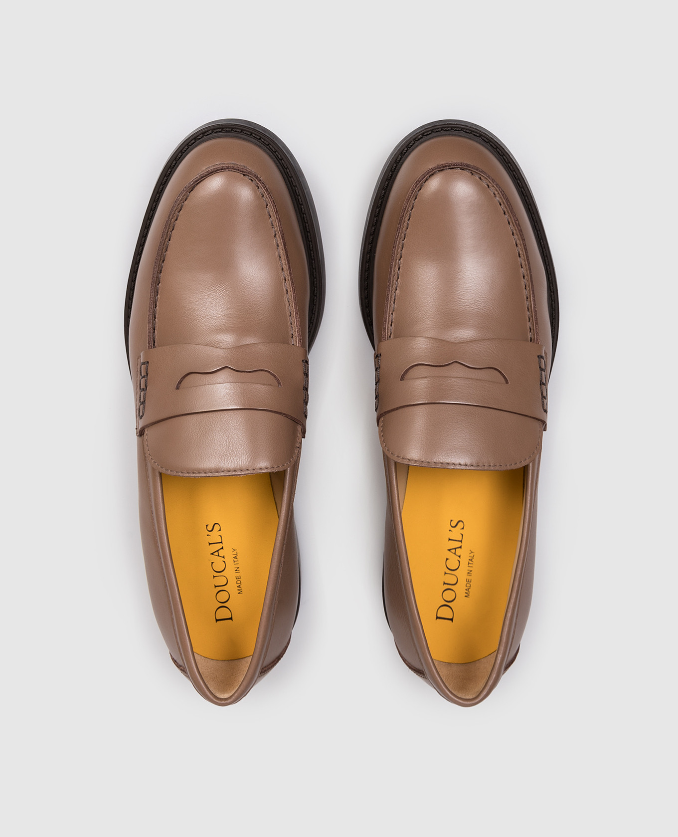 Brown leather loafers Doucal's
Brown leather loafers Doucal's