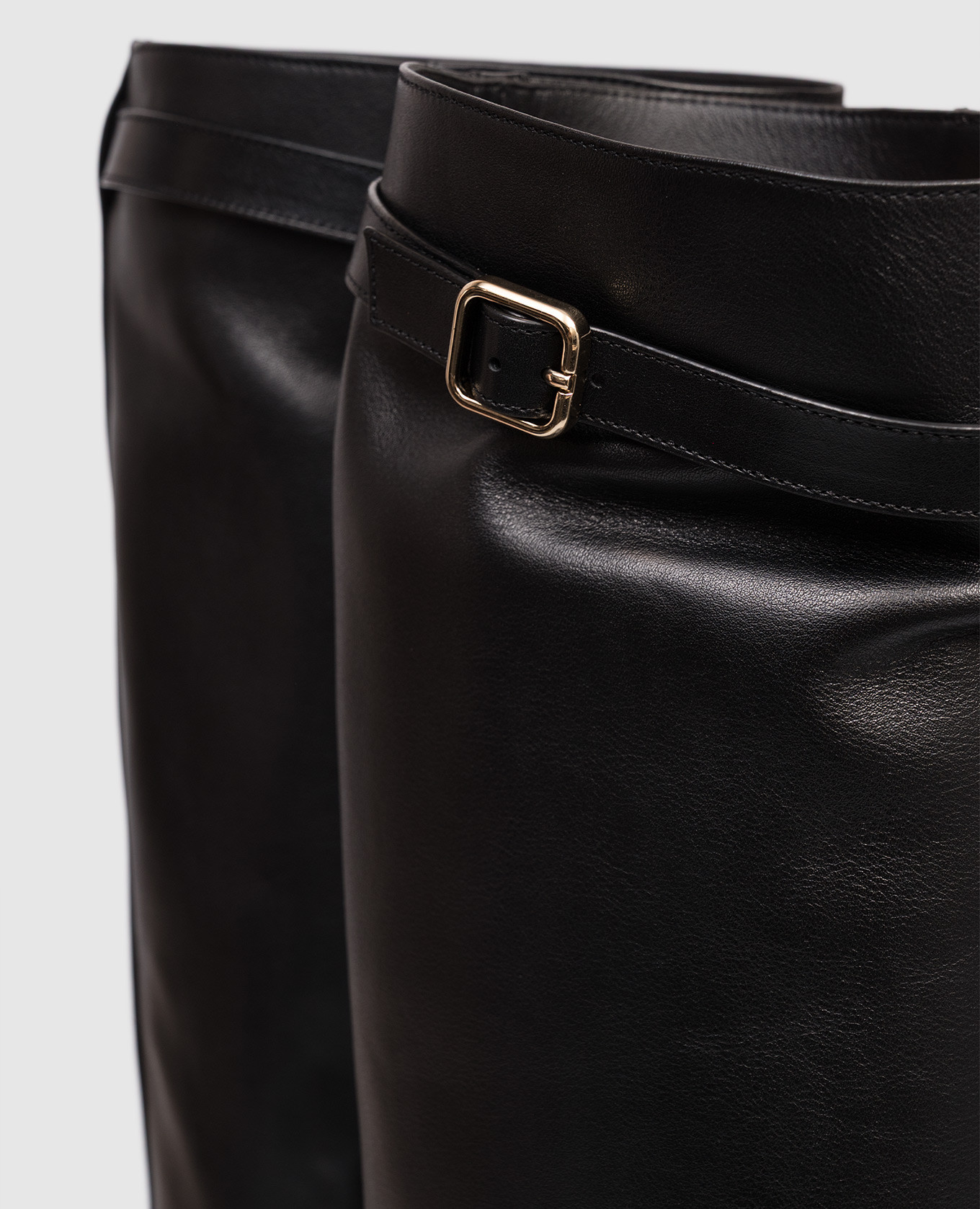 Black leather boots Santoni
Black leather boots Santoni