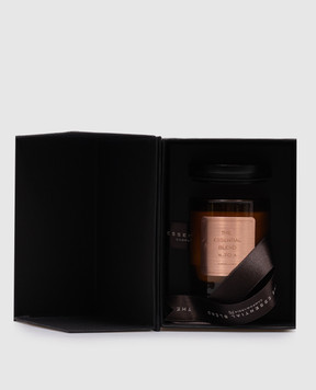 The Essential Blend Scented candle No. 70A in a glass candlestick TEB25070ACAND