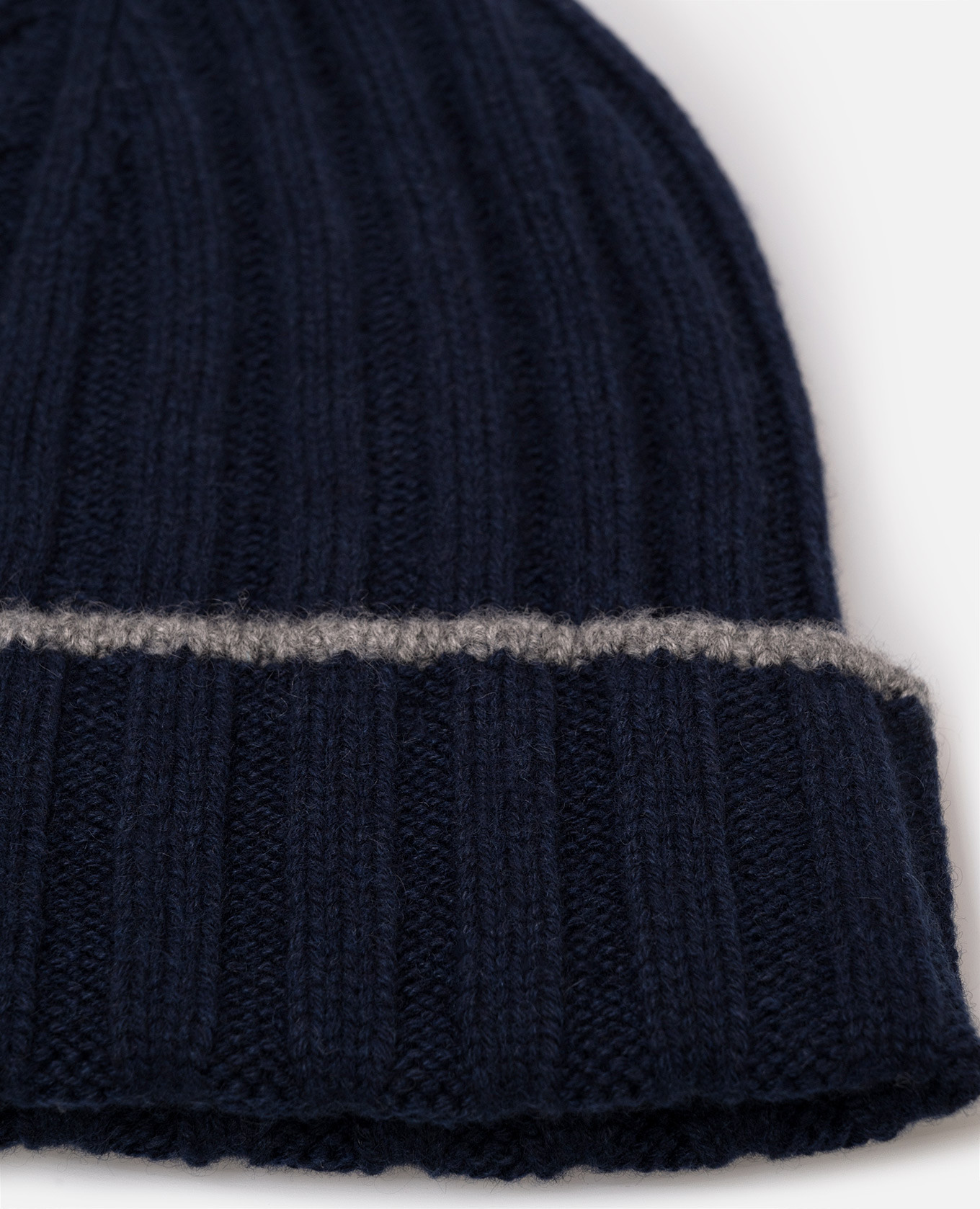 

Blue cashmere hat with lapel Brunello Cucinelli