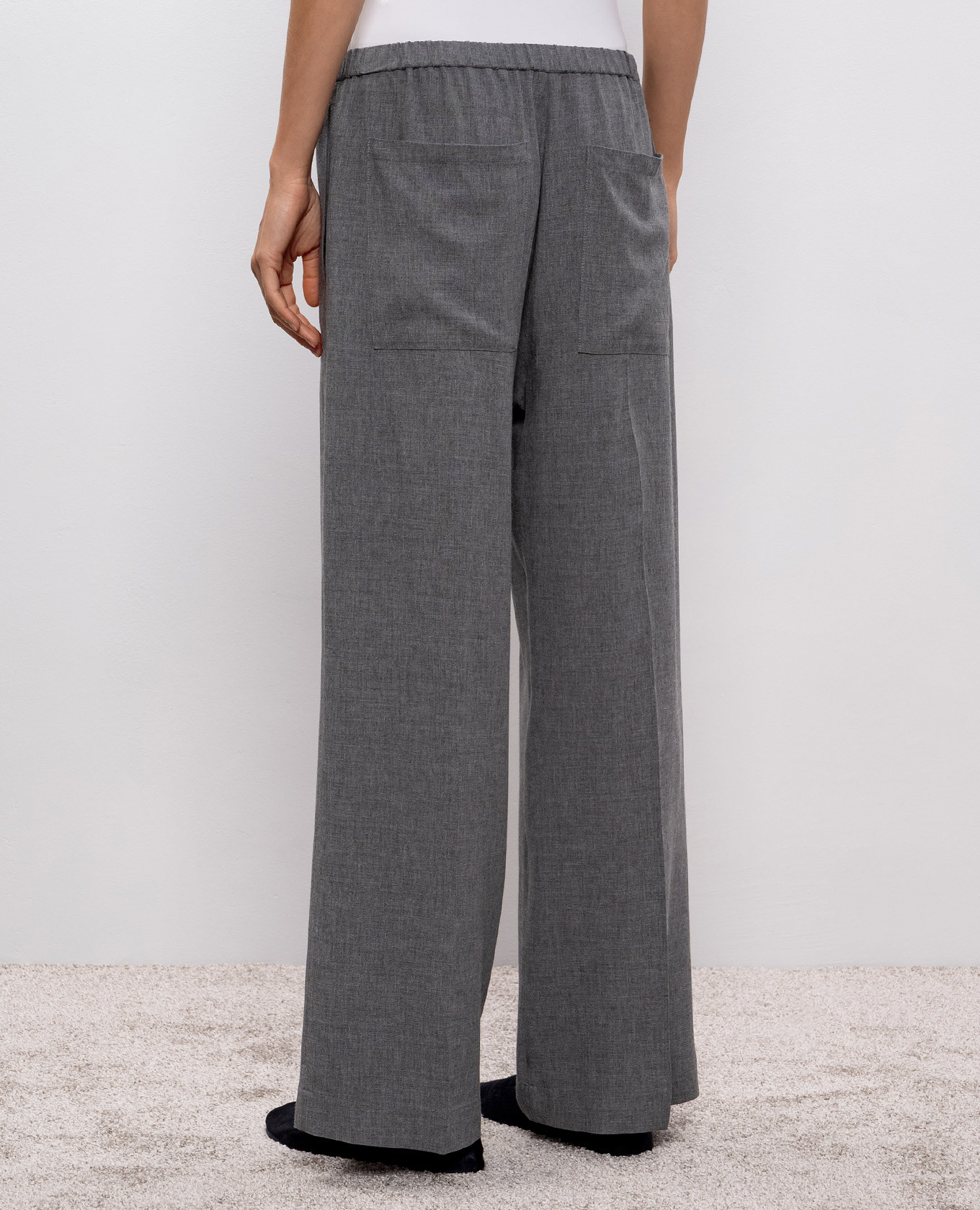 Gray pants with a bow Toteme 4