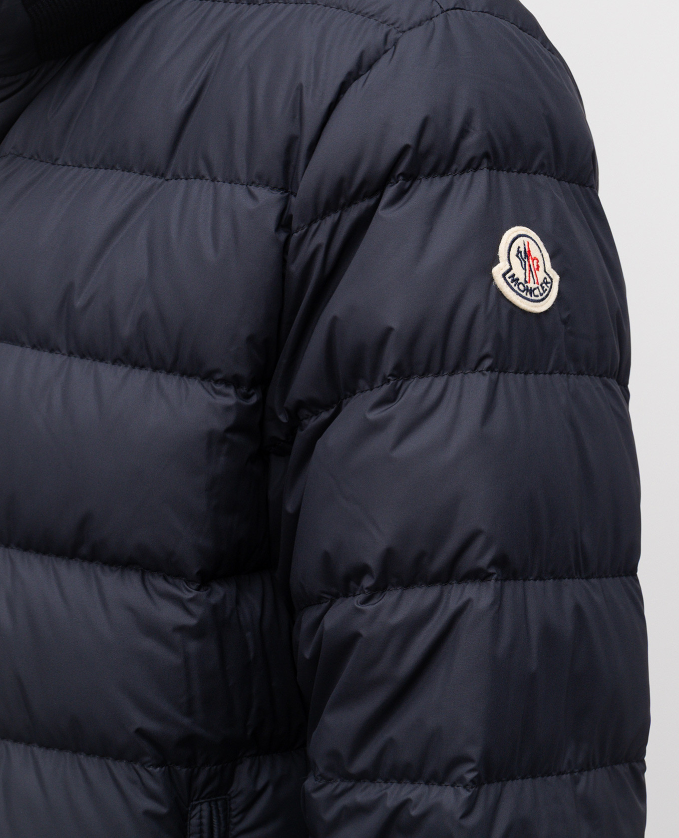 

Brendann blue puffer jacket Moncler