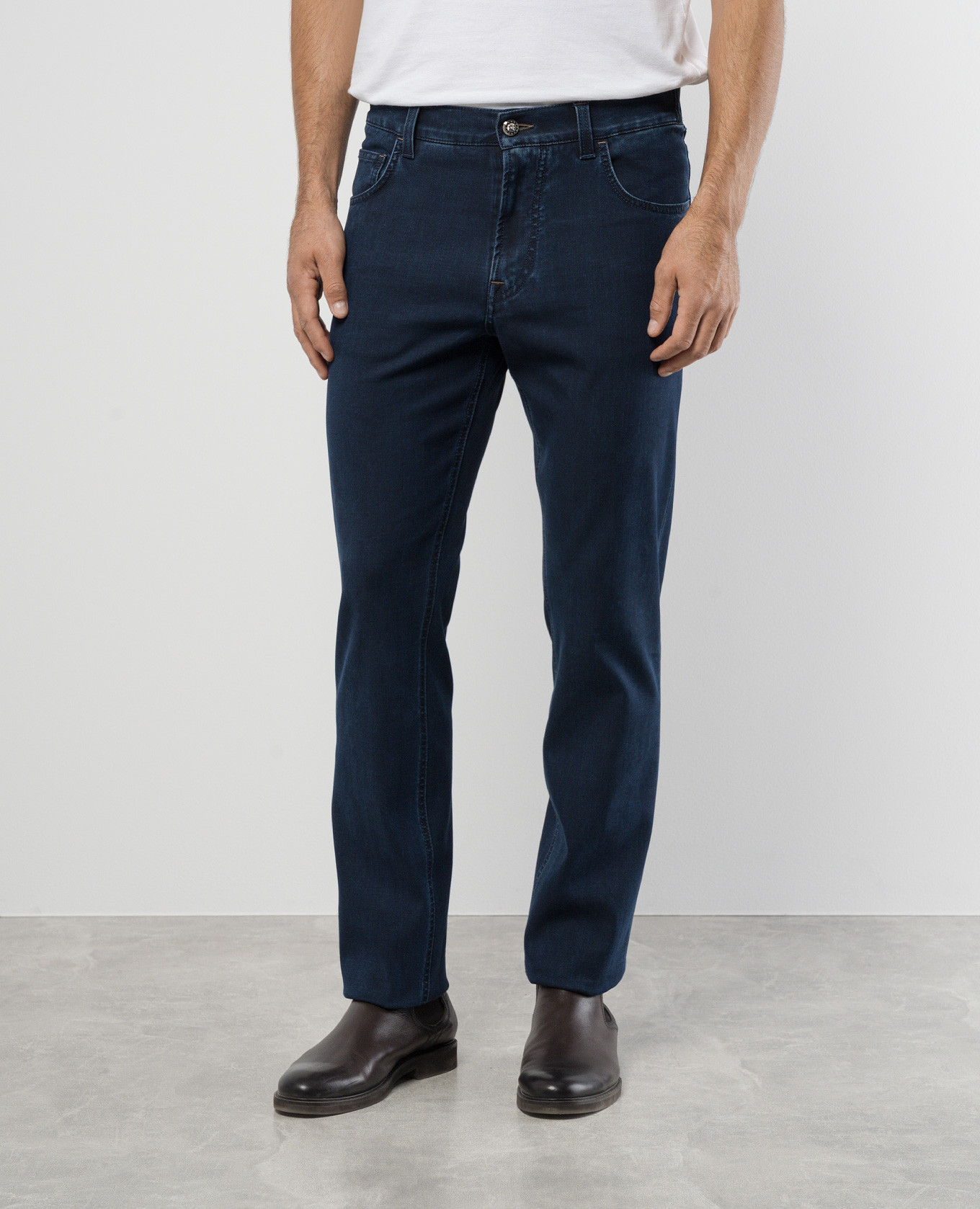 

Blue jeans with logo patch Stefano Ricci