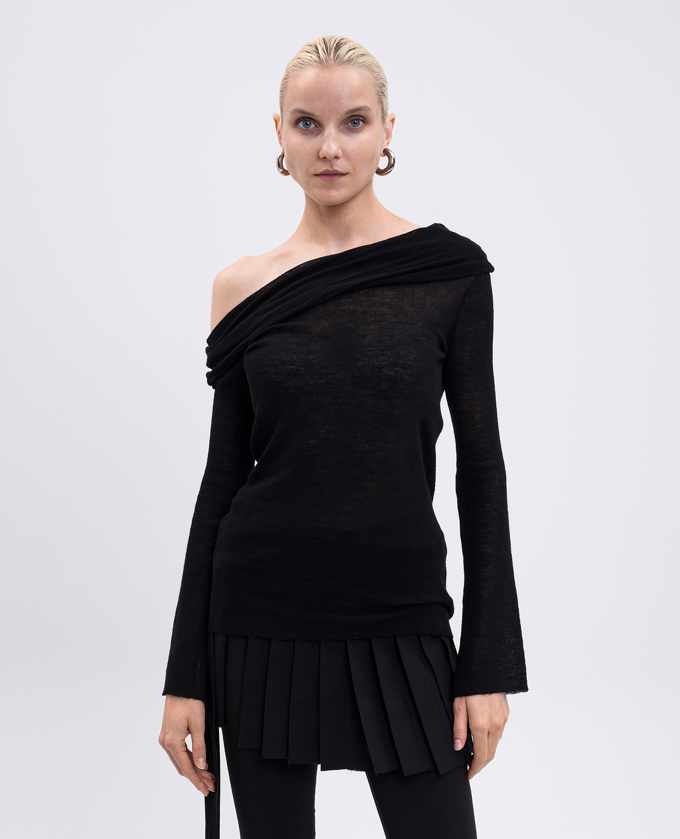 

Black Tizziana wool golf Ann Demeulemeester