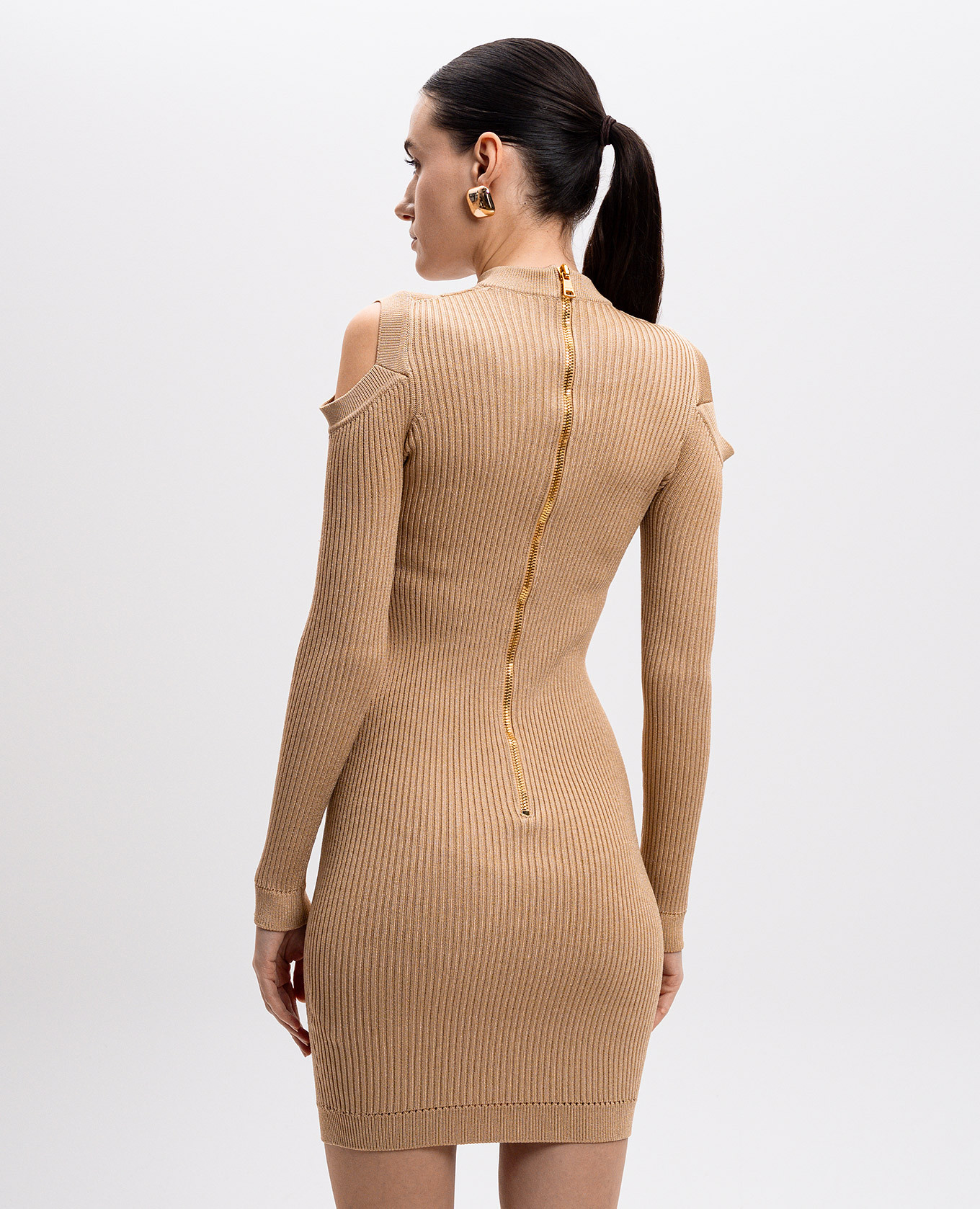 

Beige ribbed midi dress with logo patch Balmain