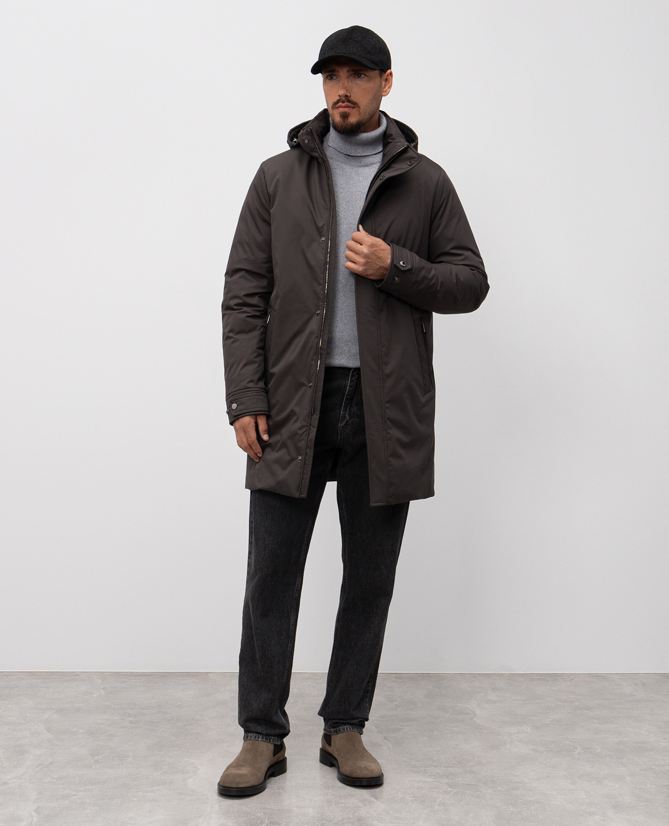 

Gray down jacket VERMONT MooRER, Grey