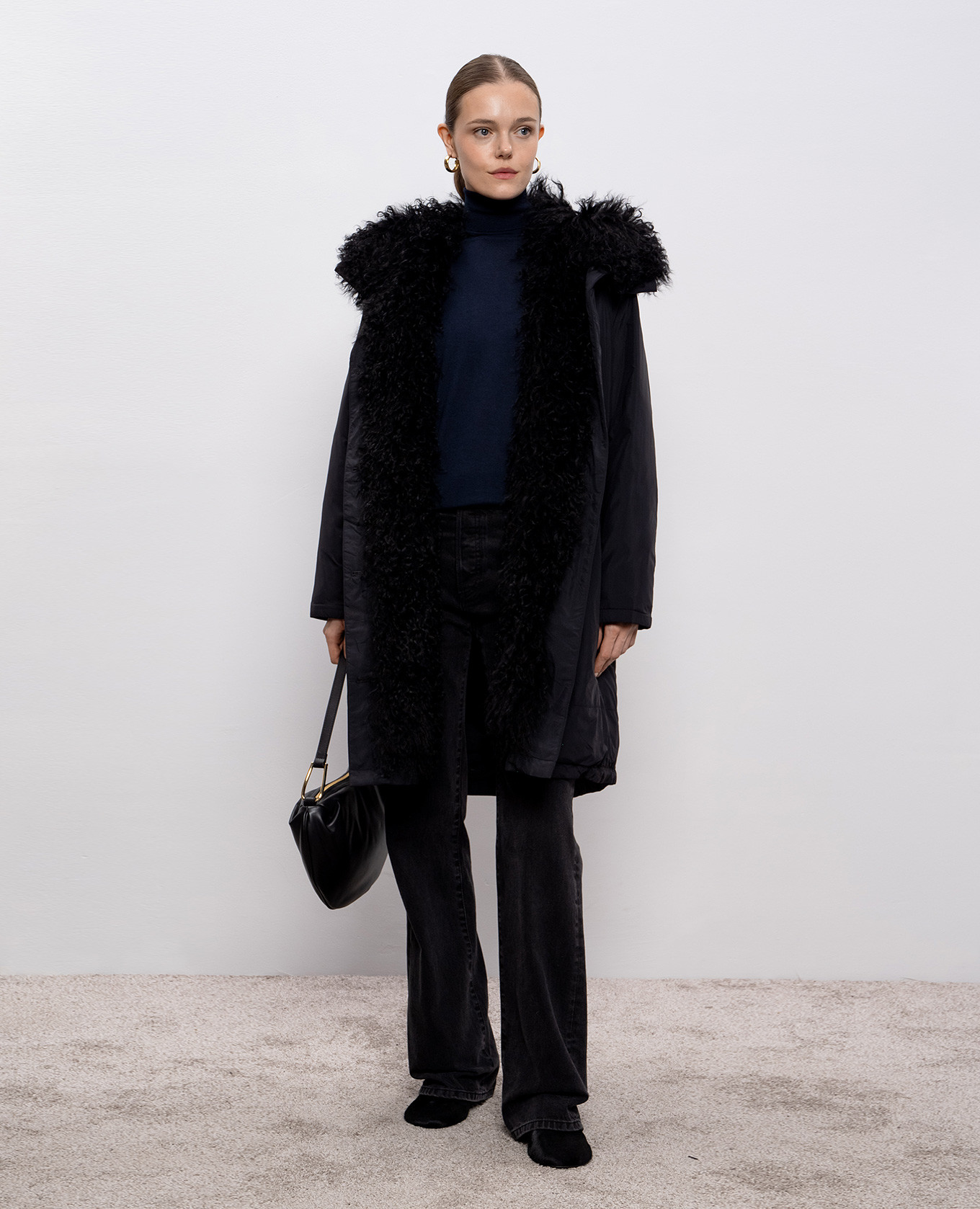 

Black down parka with fur Yves Salomon Army