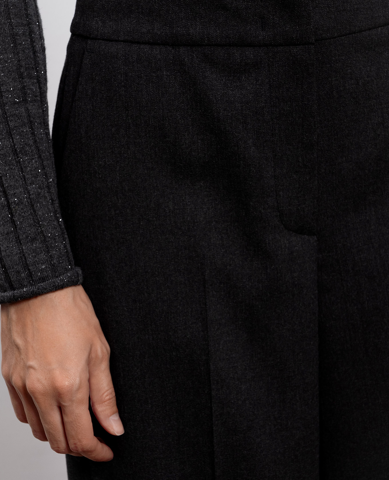 

Gray pants with wool Peserico, Grey