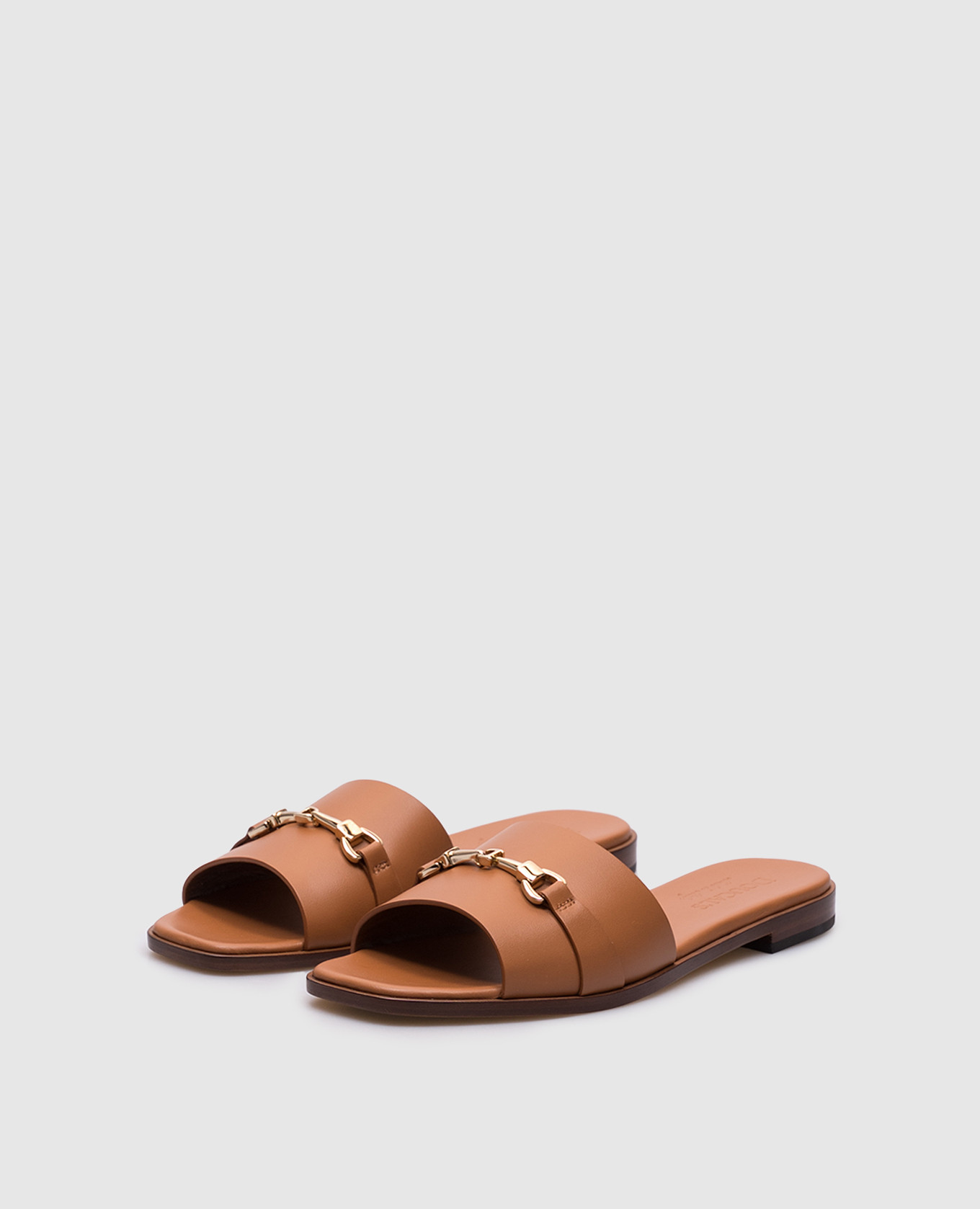 

Brown leather flip-flops Doucal's