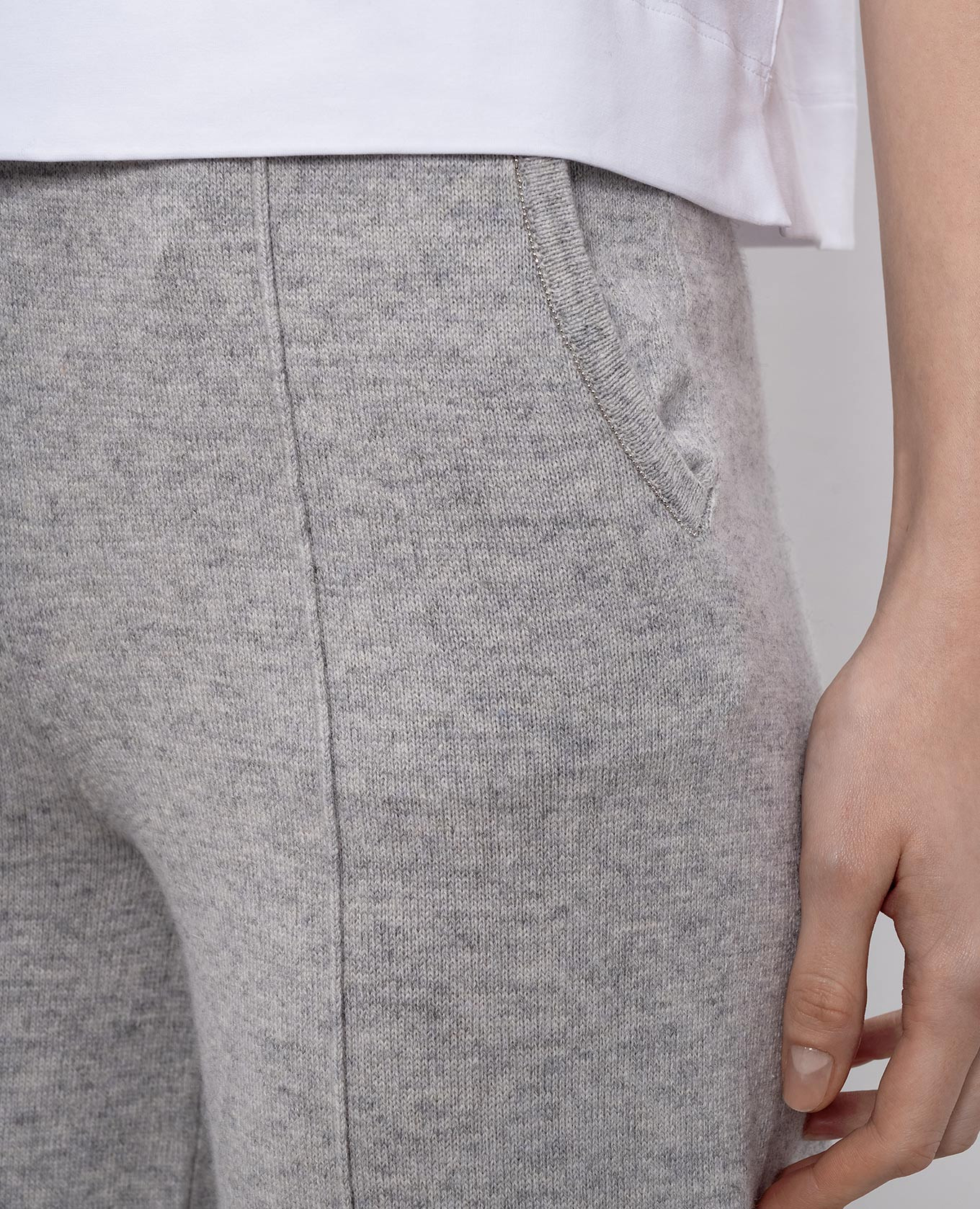 

Gray wool, silk and cashmere pants with monil chain Peserico, Grey