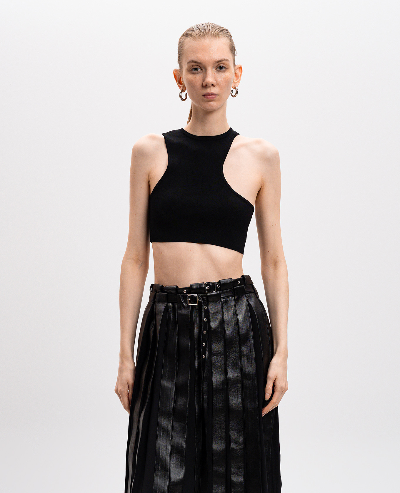 

Black asymmetrical top Materiel