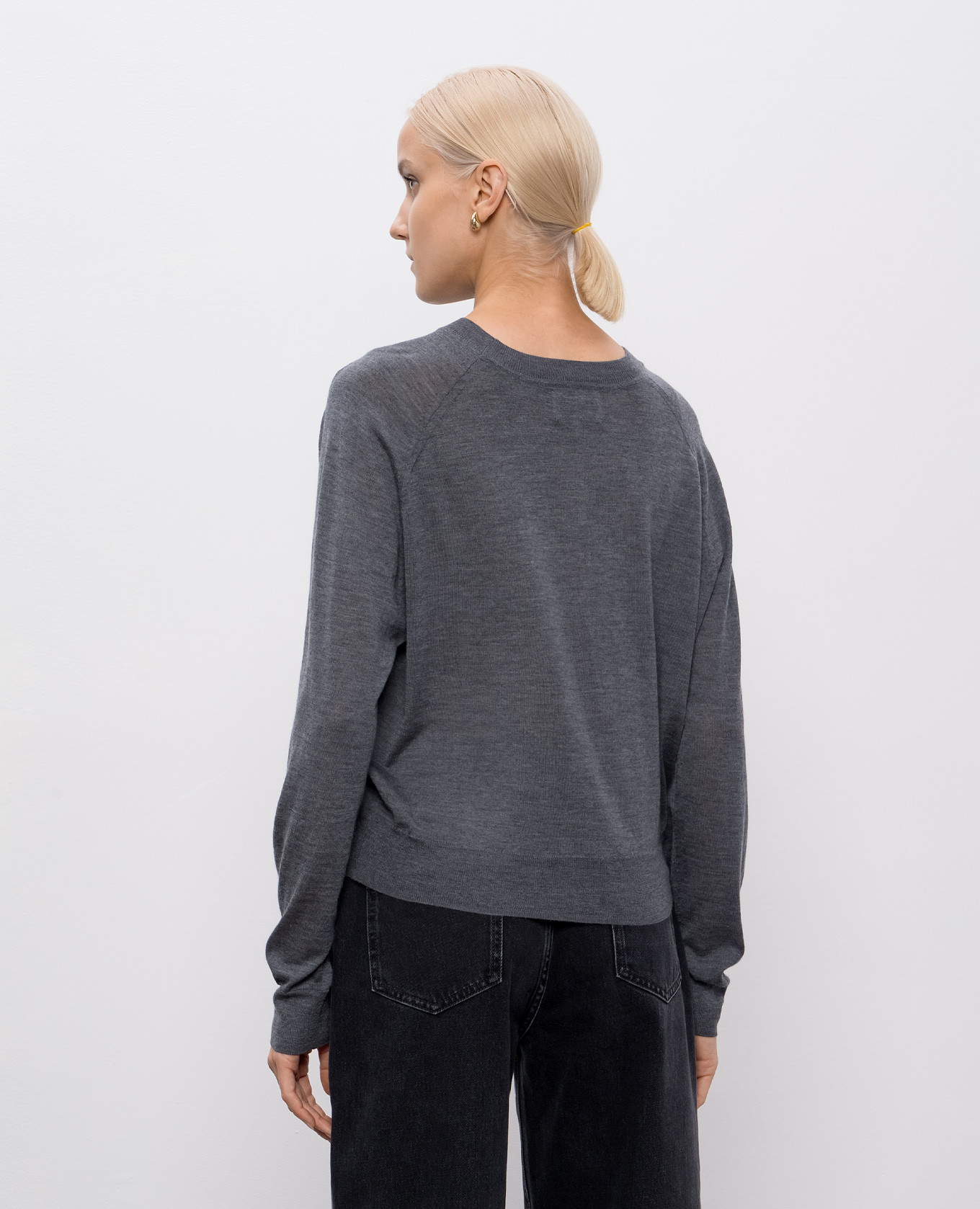 

Grey cashmere jumper ANGUS Loulou de Saison