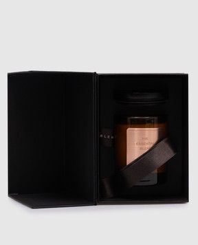 The Essential Blend Scented candle No. 9 in a glass candlestick TEB2509CAND