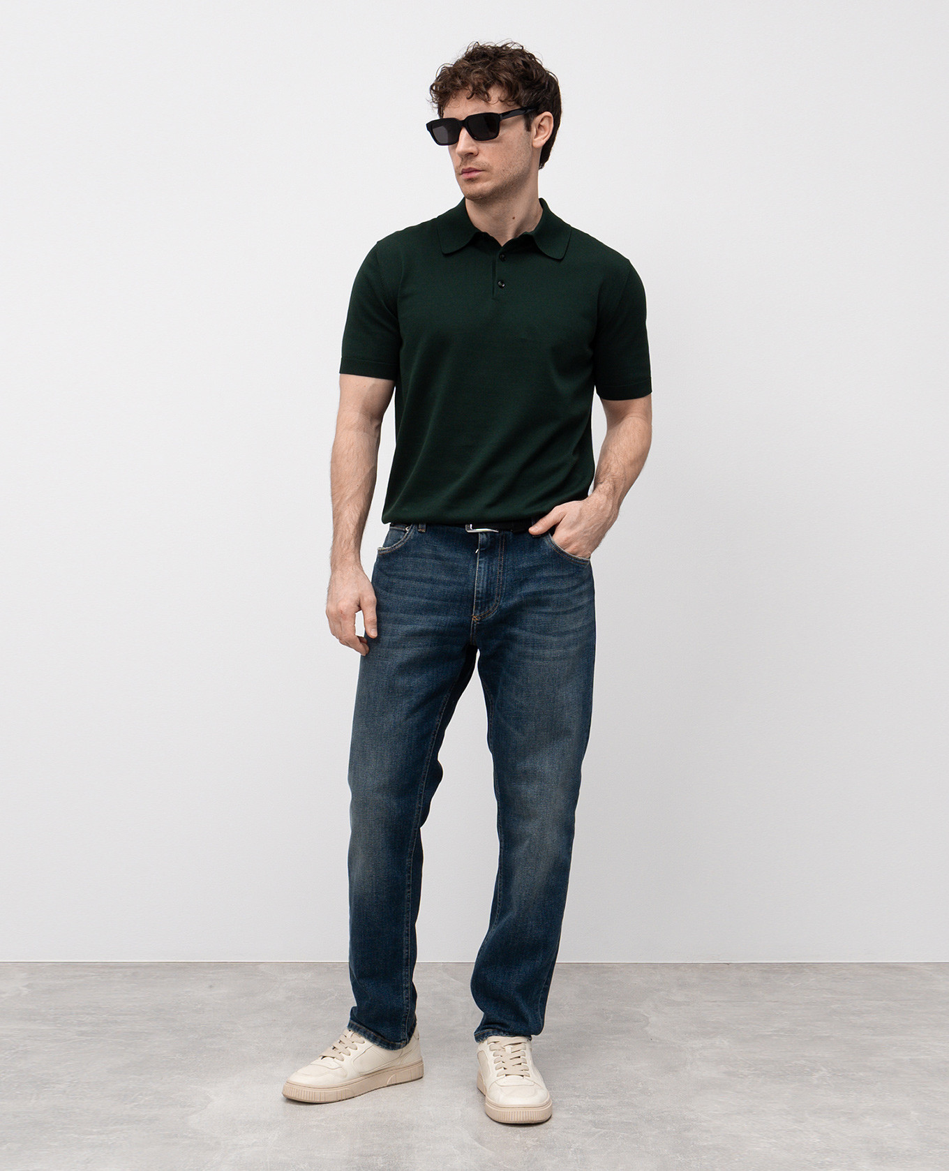 

Blue distressed jeans with logo Dolce&Gabbana