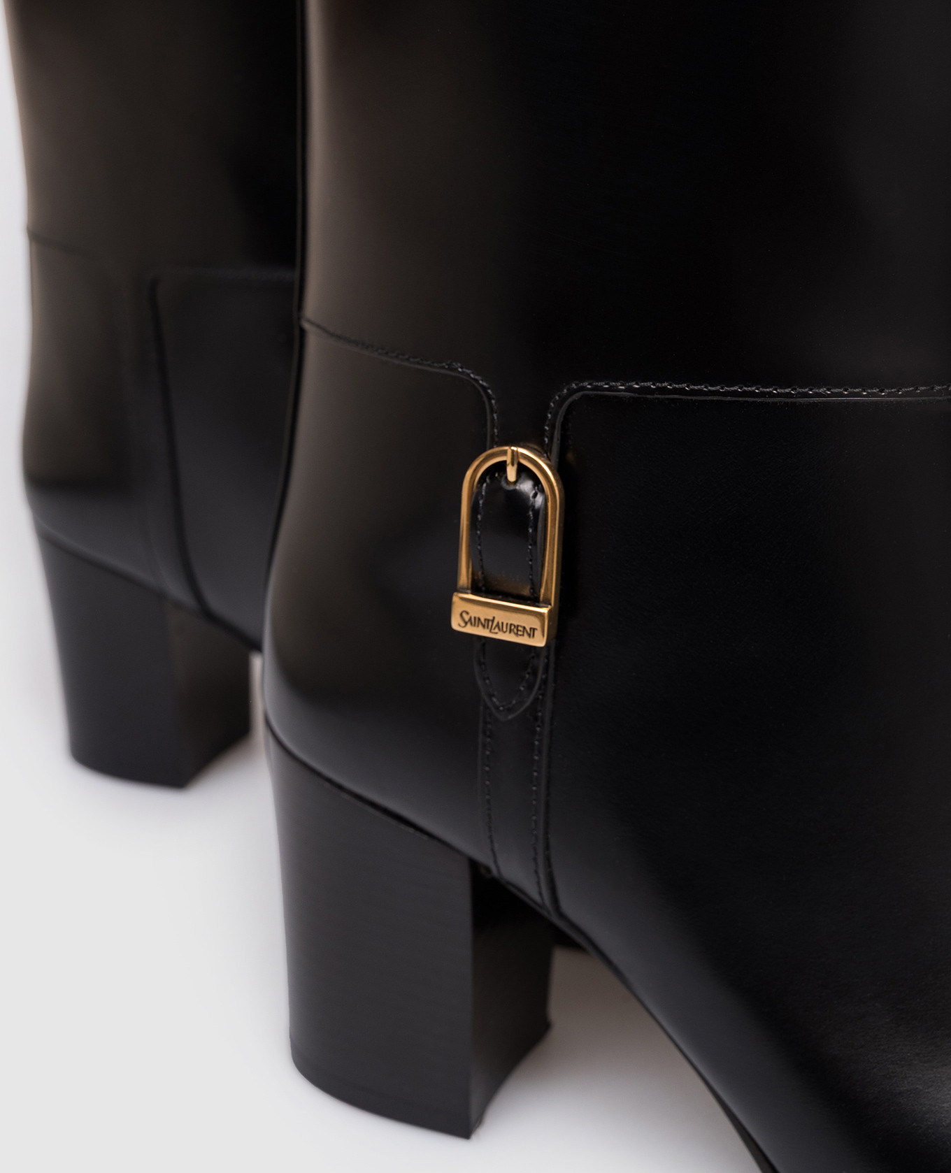 

Black leather glossy boots JULIA Saint Laurent