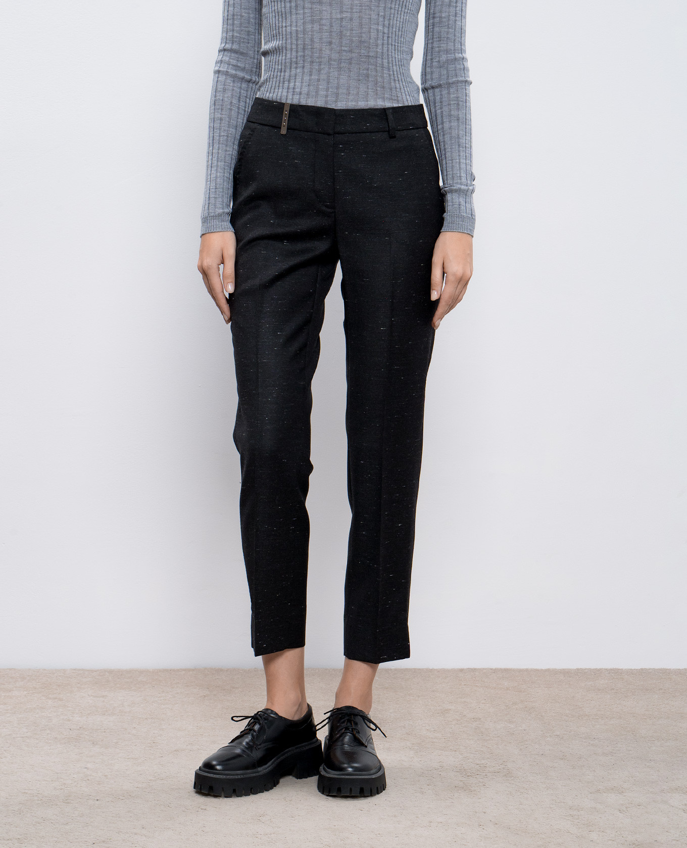 

Gray wool, silk and cashmere trousers with branded patch Peserico, Grey