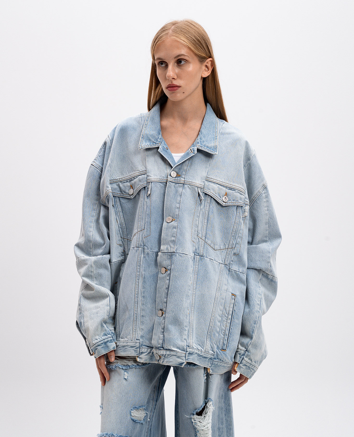 

Blue denim jacket with a distressed effect Vetements, Light blue