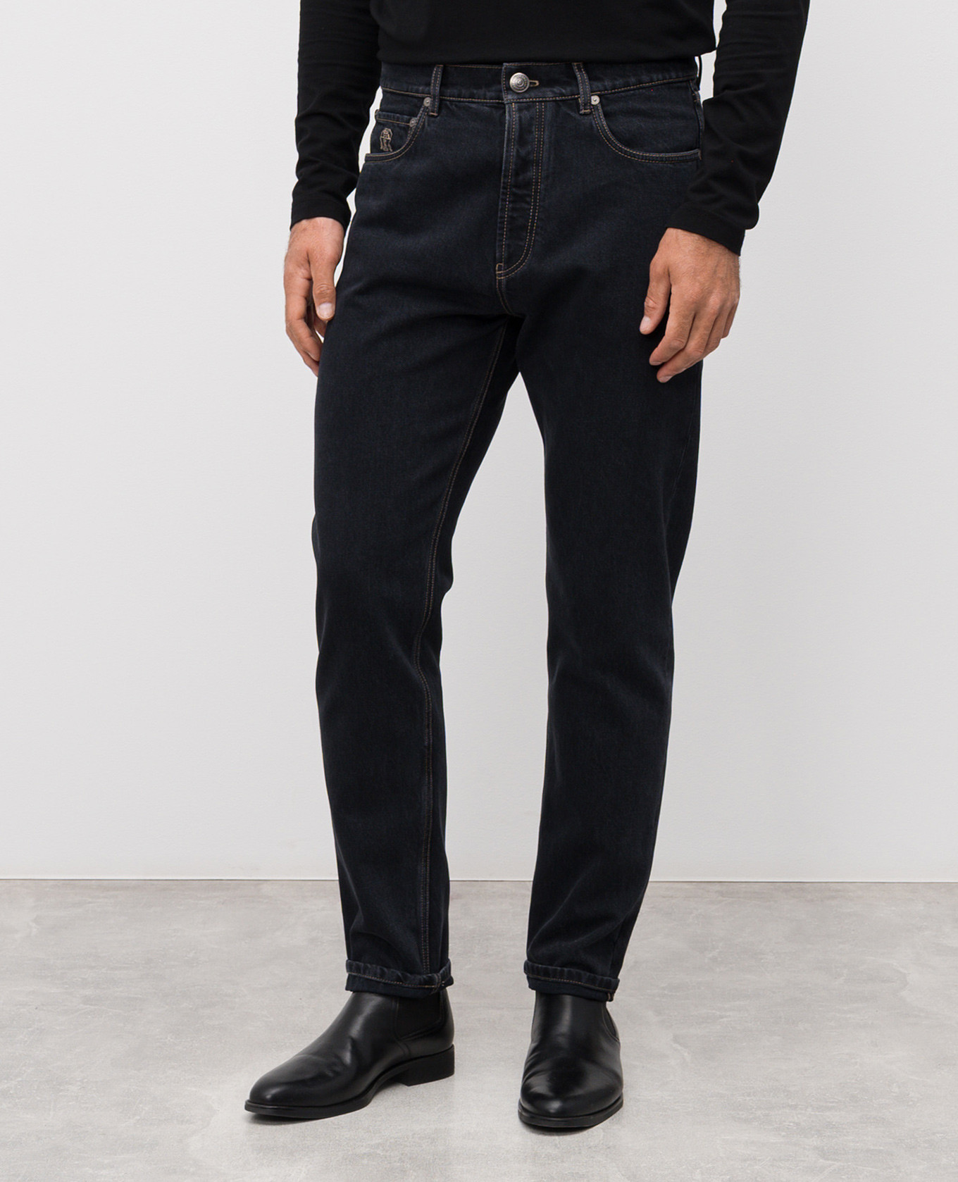 

Black jeans with logo patch Brunello Cucinelli