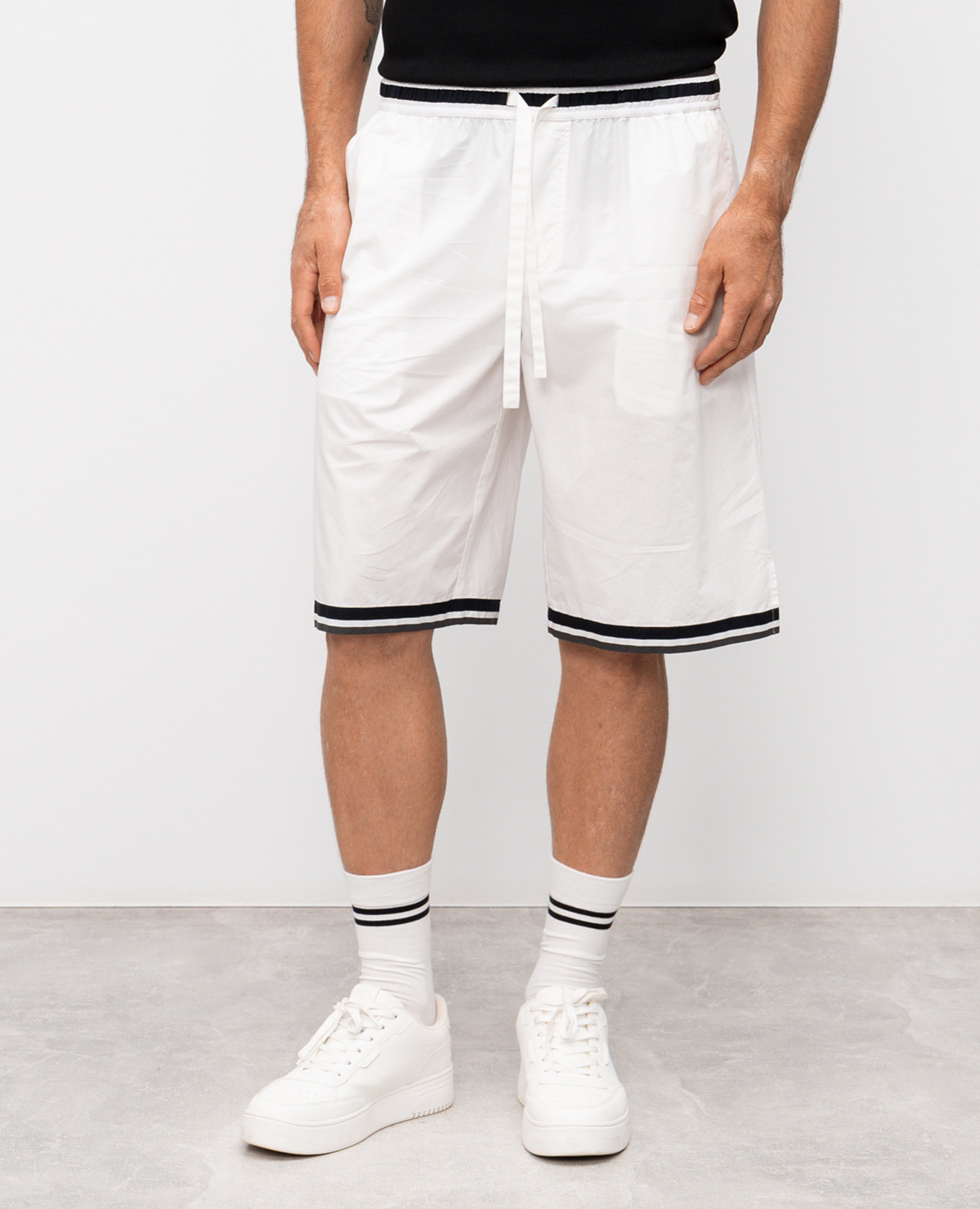

White shorts with Majolica print Dolce&Gabbana