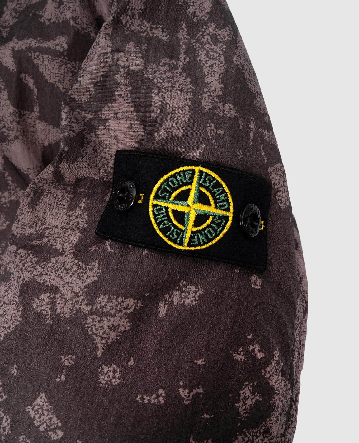 

Children's gray down jacket with removable logo patch Stone Island, Grey