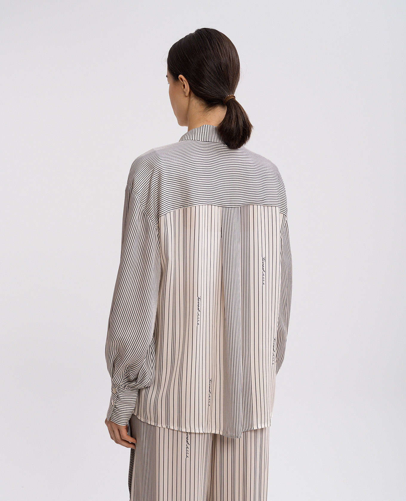 

Beige striped blouse with logo Twinset Actitude