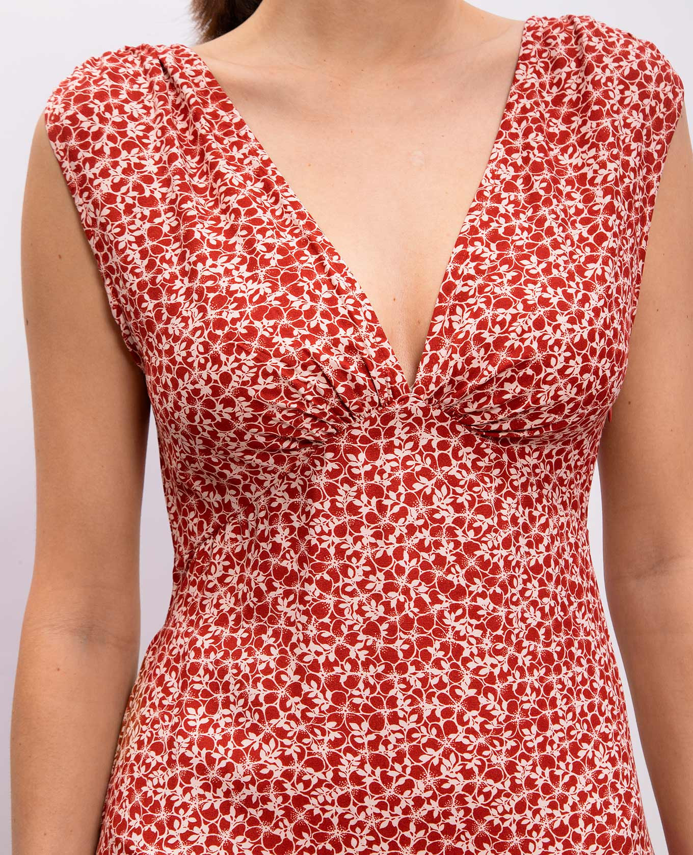 

Red Alpes dress with floral print Faithfull