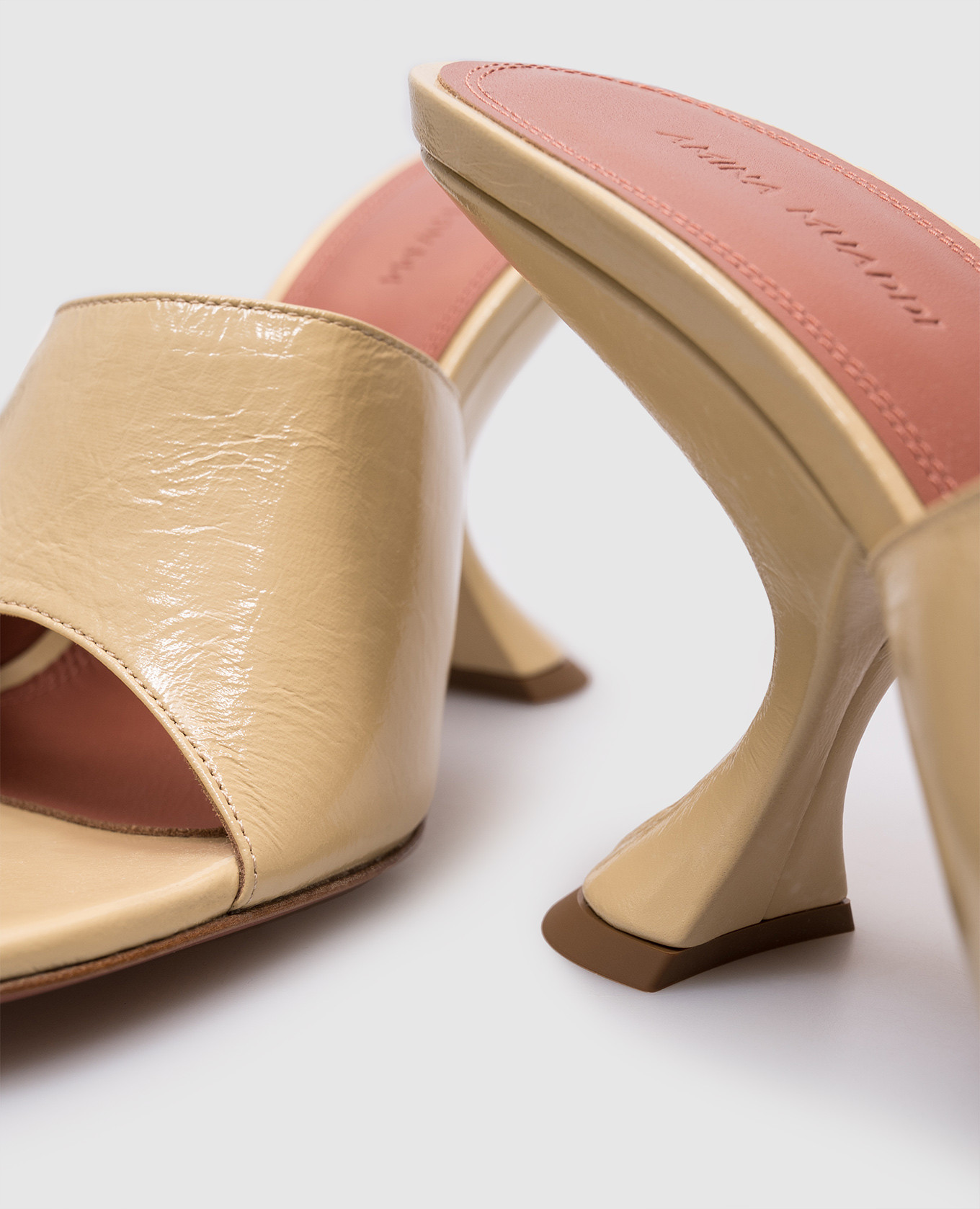 

Taylor yellow leather mules Amina Muaddi