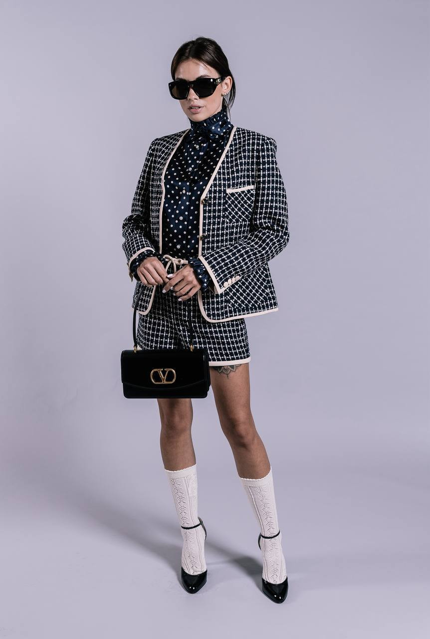 Blue tweed shorts with checked wool Valentino 6