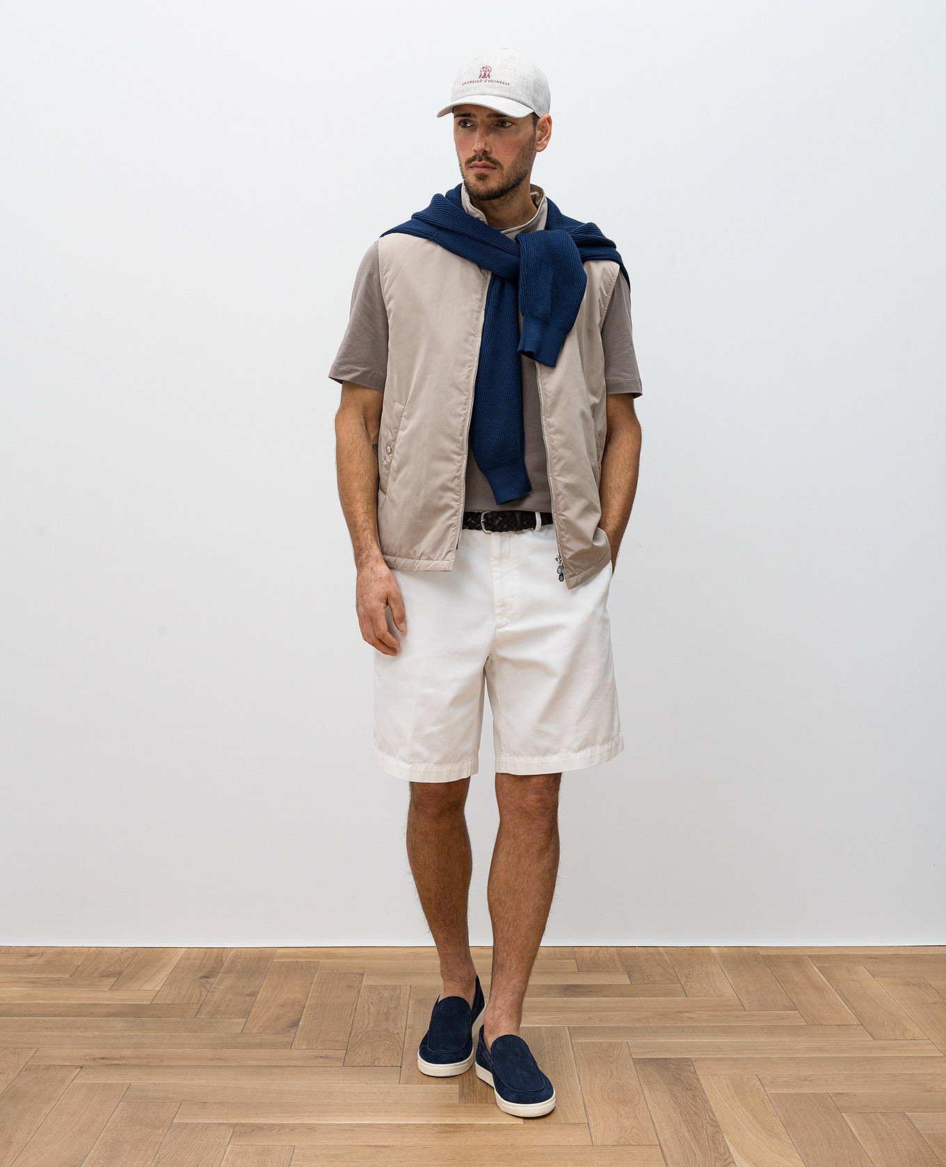 

Beige vest Brunello Cucinelli