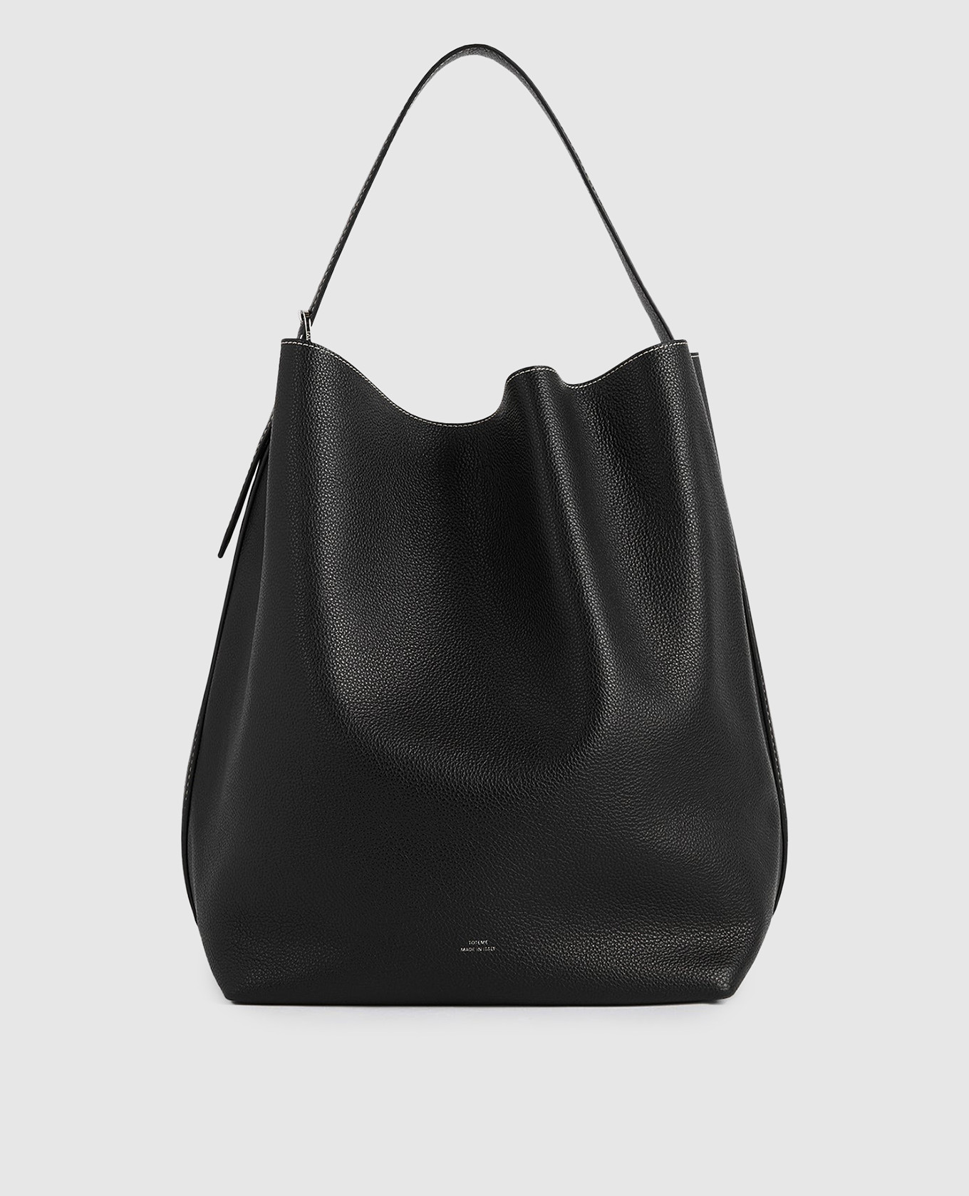 

Black leather bag with logo Toteme