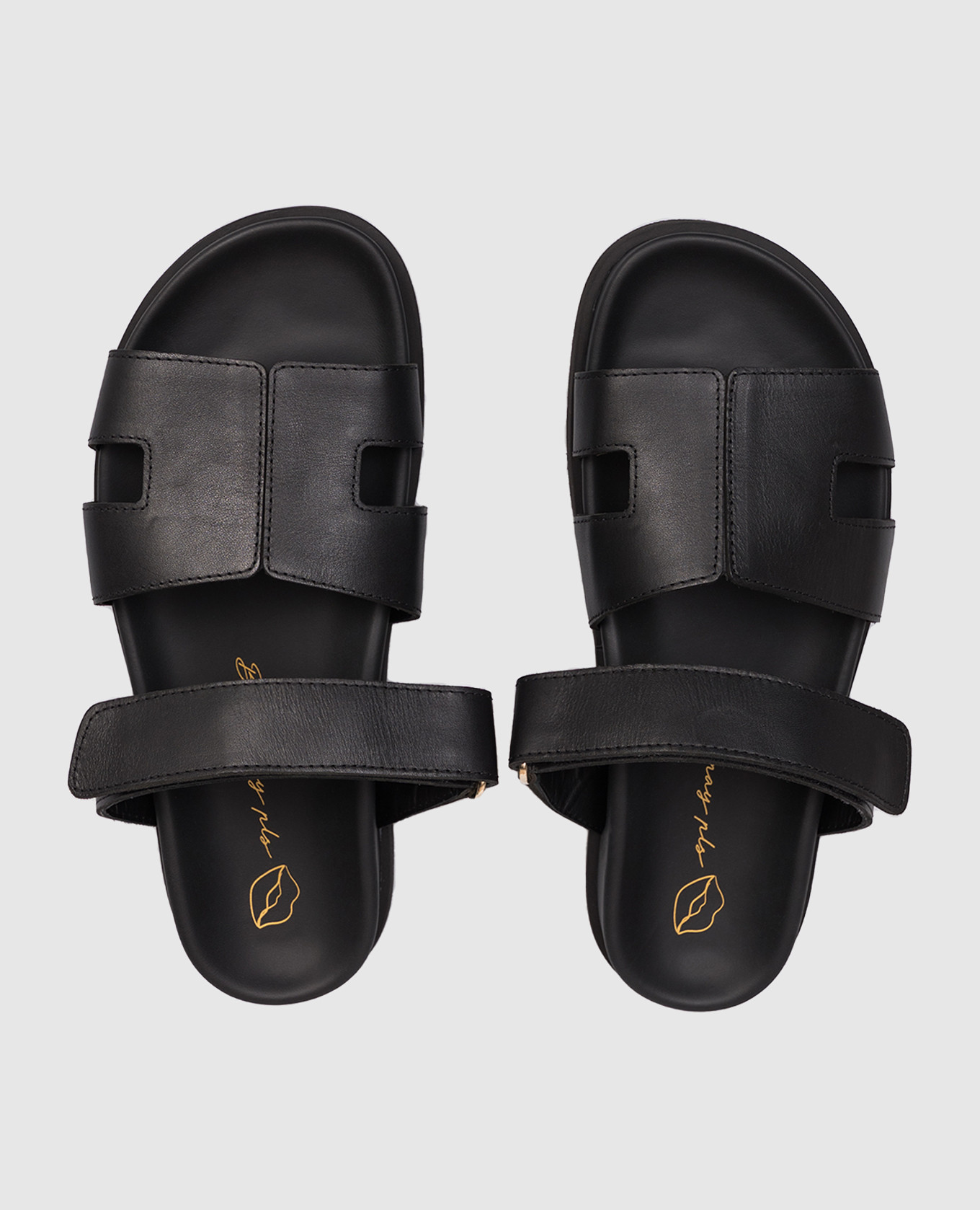

Black leather flip-flops Babe Pay Pls