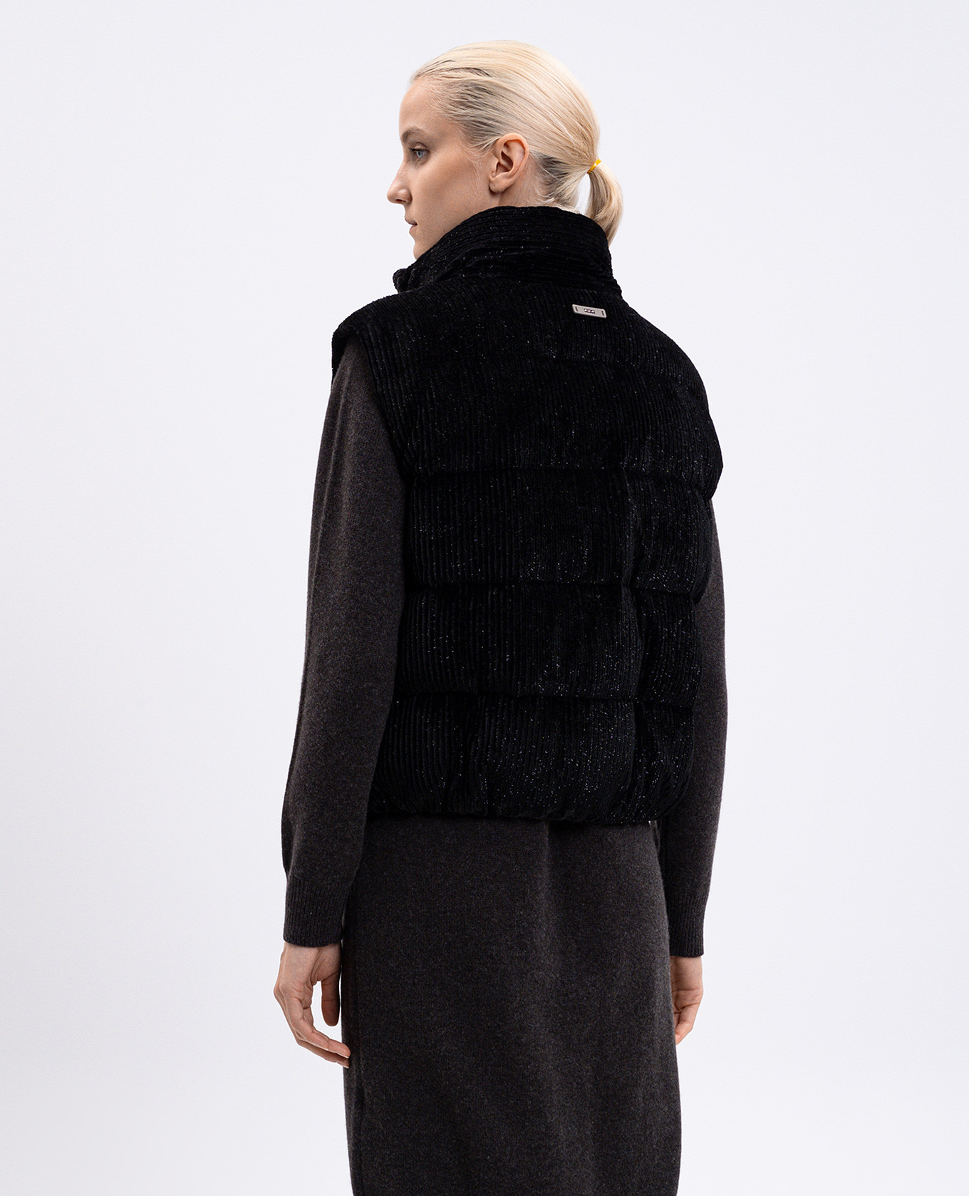 

Black corduroy down vest Peserico
