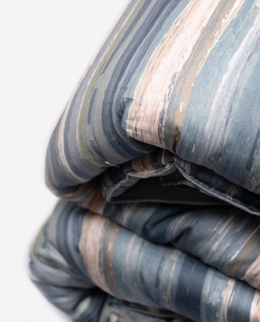 Blumarine A blanket in a stripe pattern H0000210006