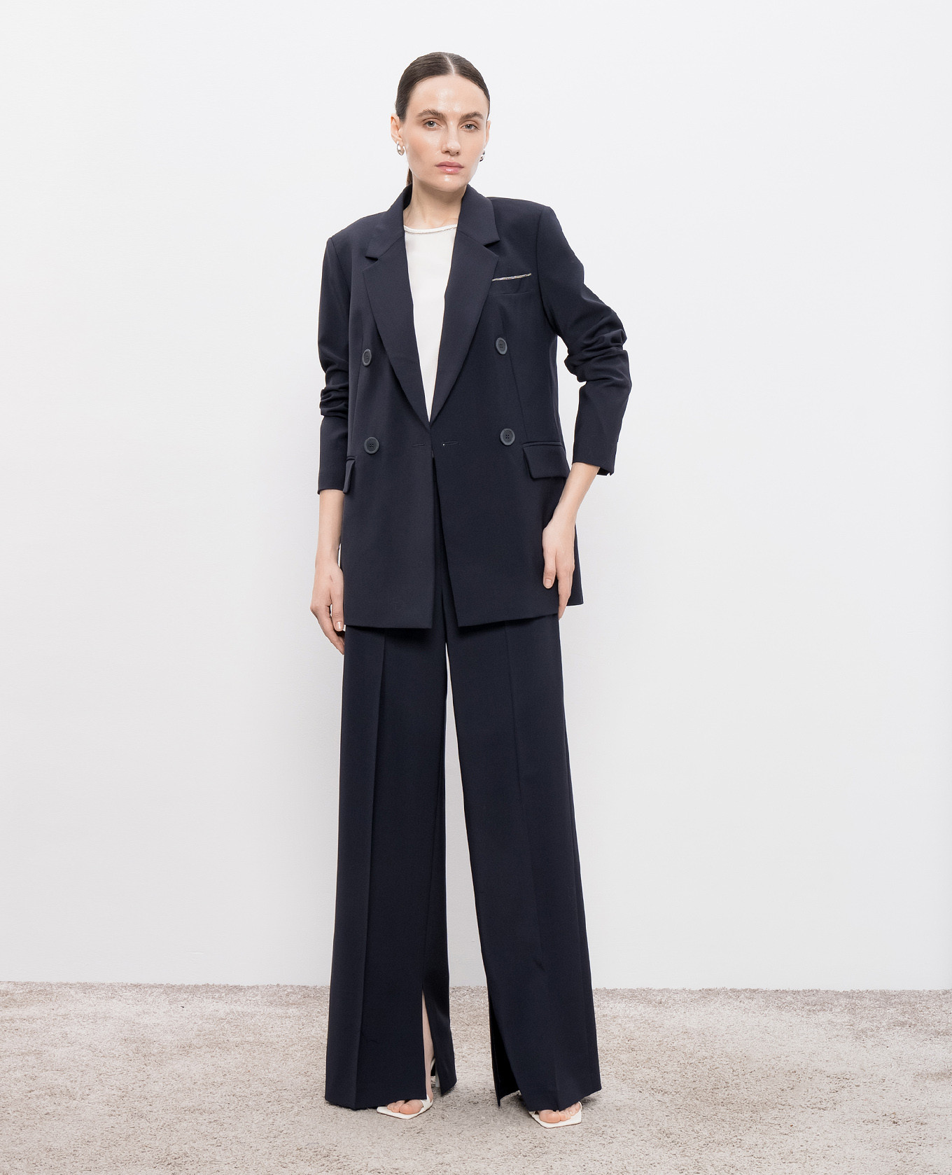 

Blue double-breasted wool jacket Peserico