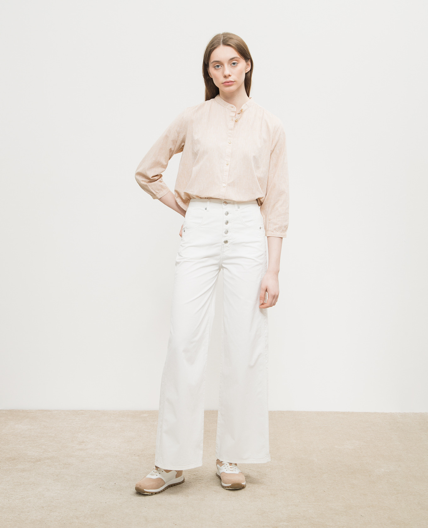 

Beige blouse with linen Woolrich