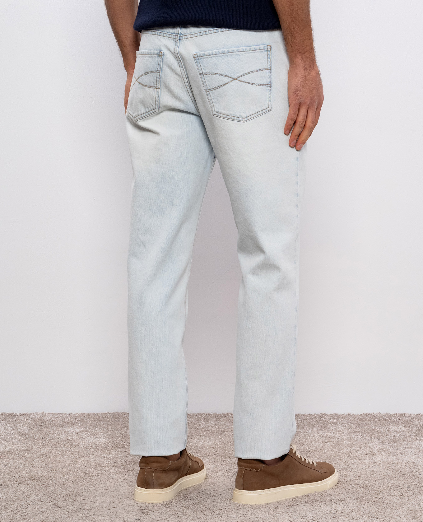 

Blue jeans with a worn effect Brunello Cucinelli, Light blue